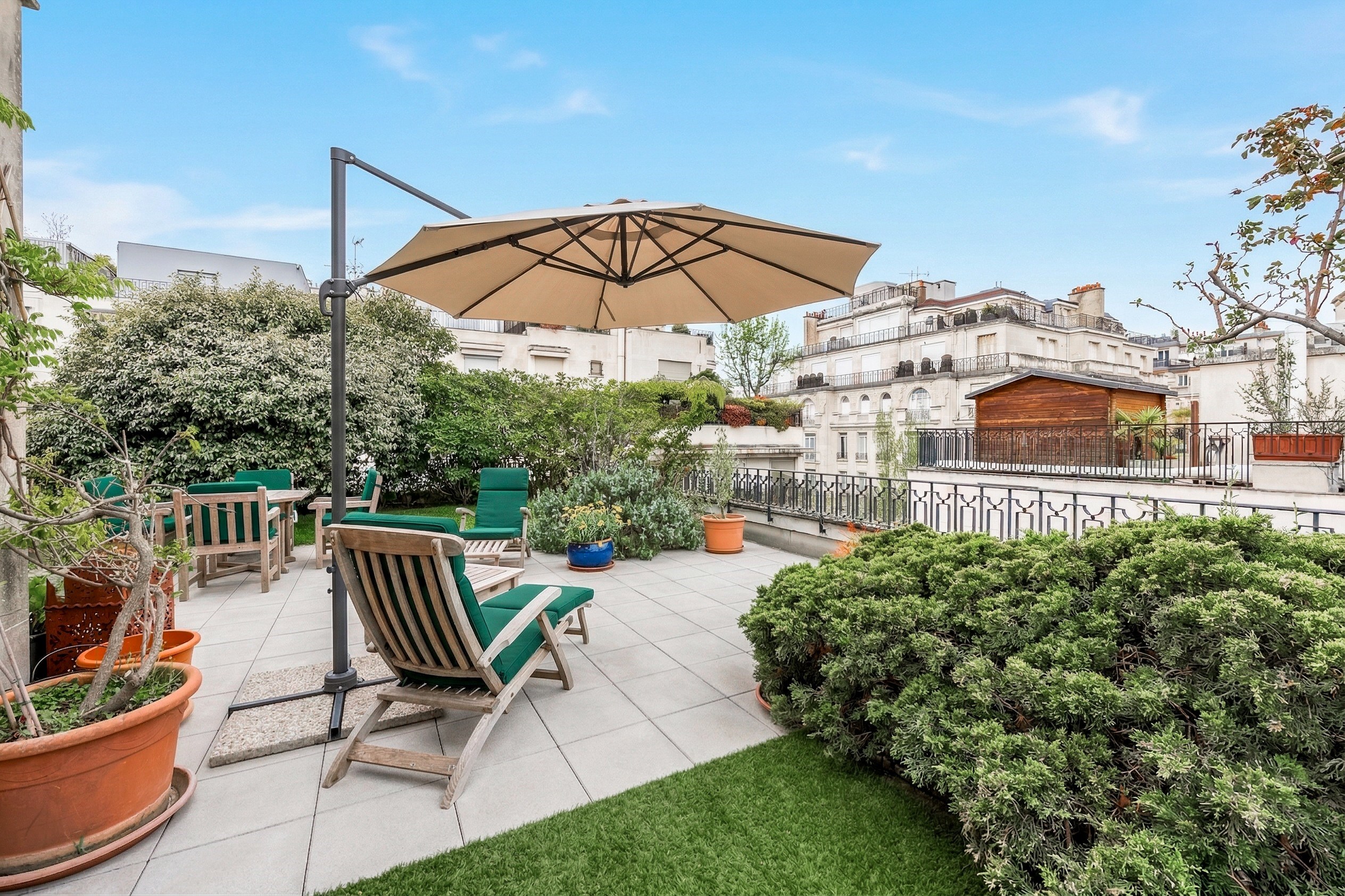  Top-Floor Apartment with a 190 sq m Rooftop Terrace – Open Views and Absolute T… - 物件實景
