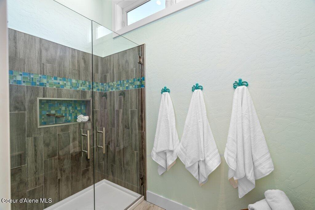 Sandpoint, Idaho, 83864, United States, 4 Bedrooms Bedrooms, ,3 BathroomsBathrooms,Residential,For Sale,1983378