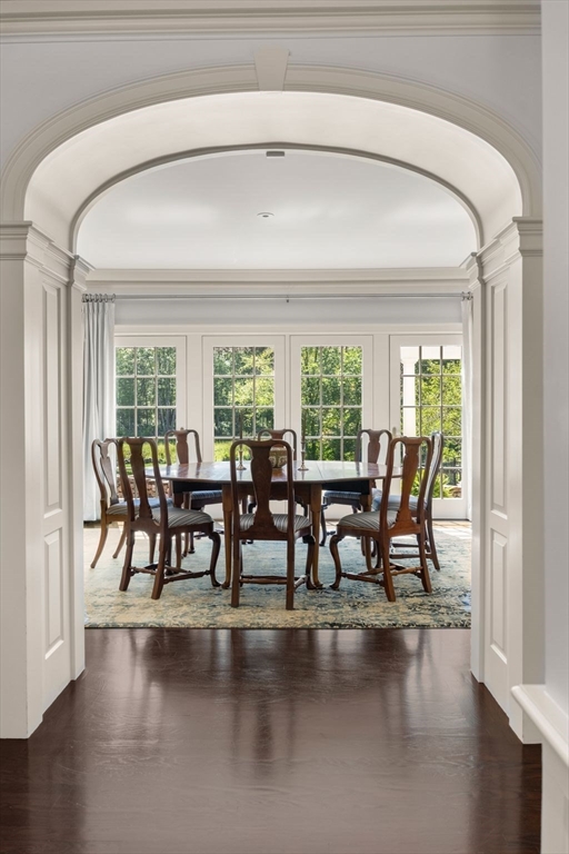 Westwood, Massachusetts, 02090, United States, 5 Bedrooms Bedrooms, ,7 BathroomsBathrooms,Residential,For Sale,1985455