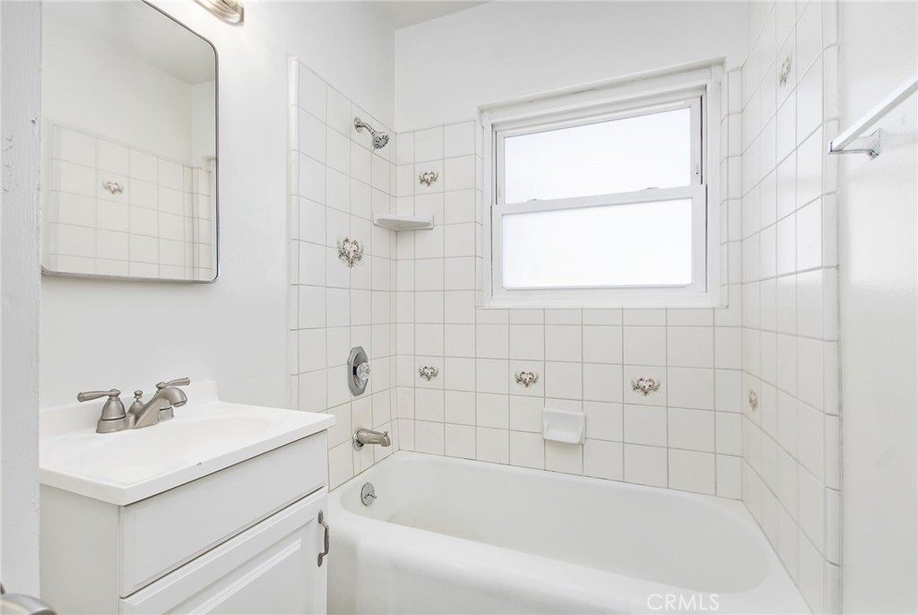 Whittier, California, 90603, United States, 4 Bedrooms Bedrooms, ,3 BathroomsBathrooms,Residential,For Sale,1943921