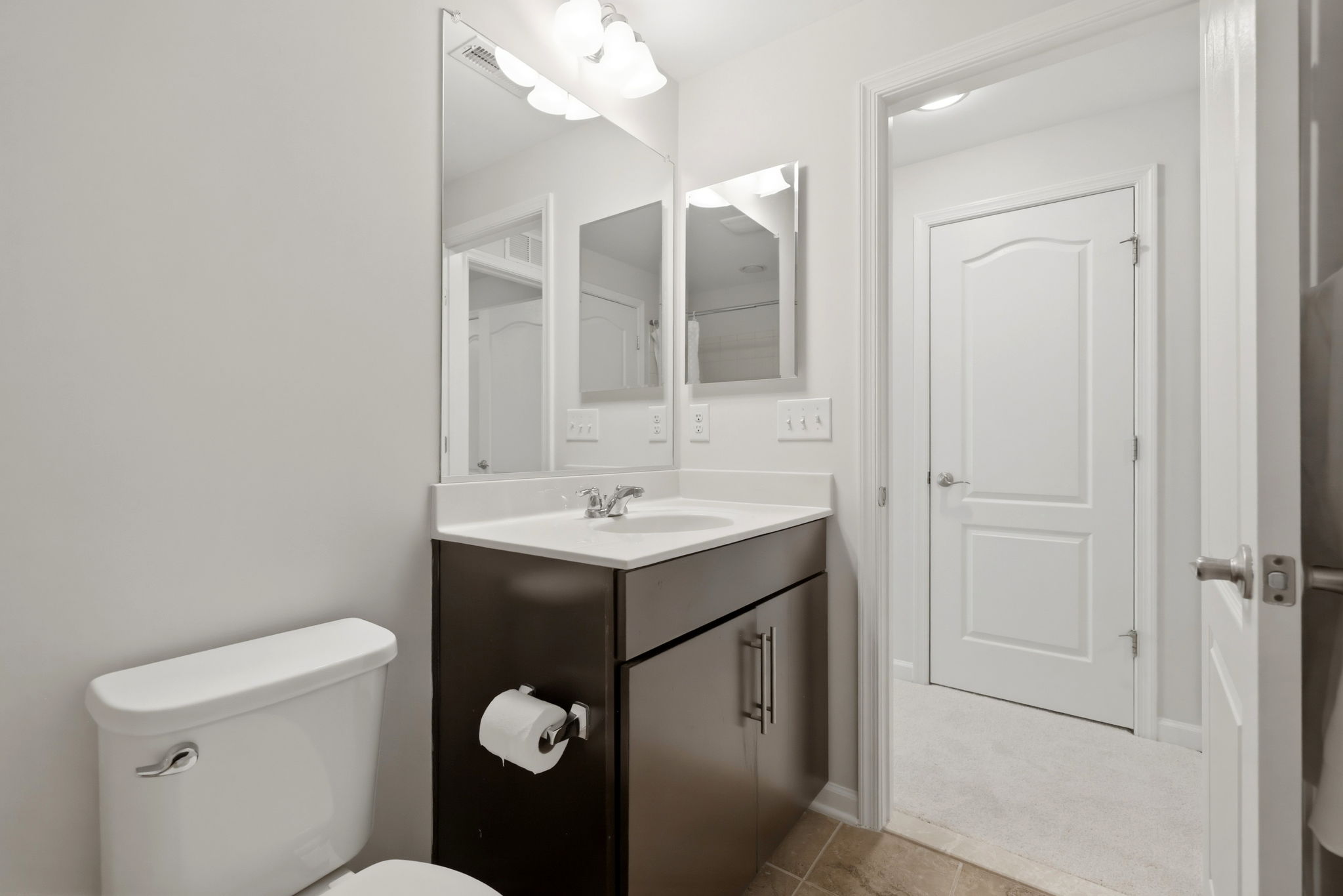  13506 Eagles Rest Drive, Leesburg, VA 20176 - 物件實景