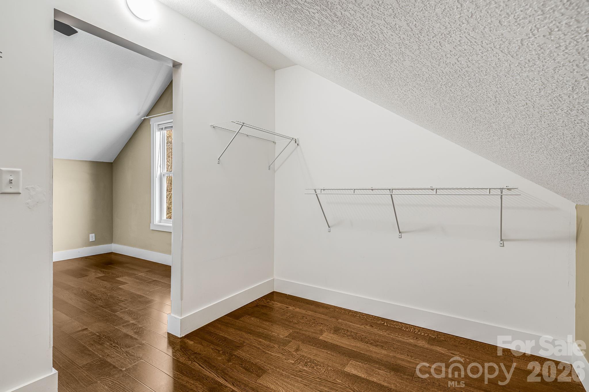 Asheville, North Carolina, 28803, United States, 5 Bedrooms Bedrooms, ,3 BathroomsBathrooms,Residential,For Sale,2025391
