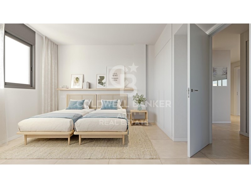 Estepona, Andalusia, ES, 2 Bedrooms Bedrooms, ,3 BathroomsBathrooms,Residential,For Sale,1898657