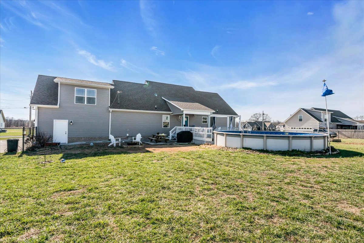 Manchester, Tennessee, 37355, United States, 3 Bedrooms Bedrooms, ,2 BathroomsBathrooms,Residential,For Sale,2007500