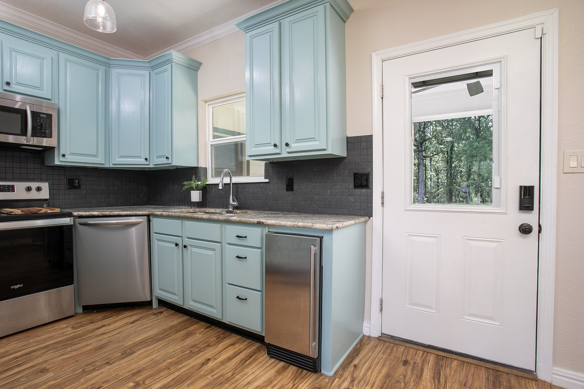 Yantis, Texas, 75497, United States, 3 Bedrooms Bedrooms, ,2 BathroomsBathrooms,Residential,For Sale,1908943