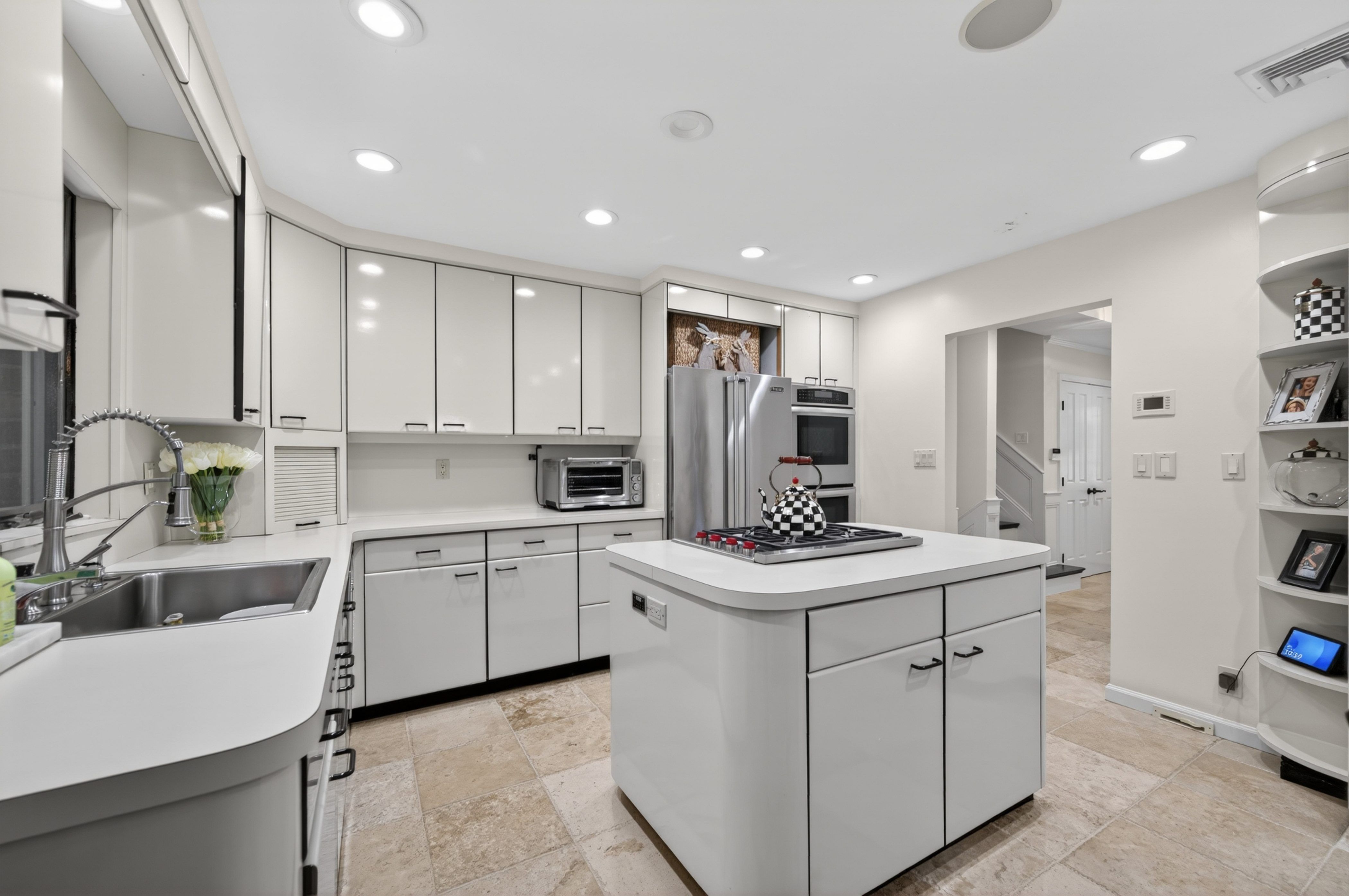  112 The Intervale, Roslyn Estates, NY 11576 - 物件實景