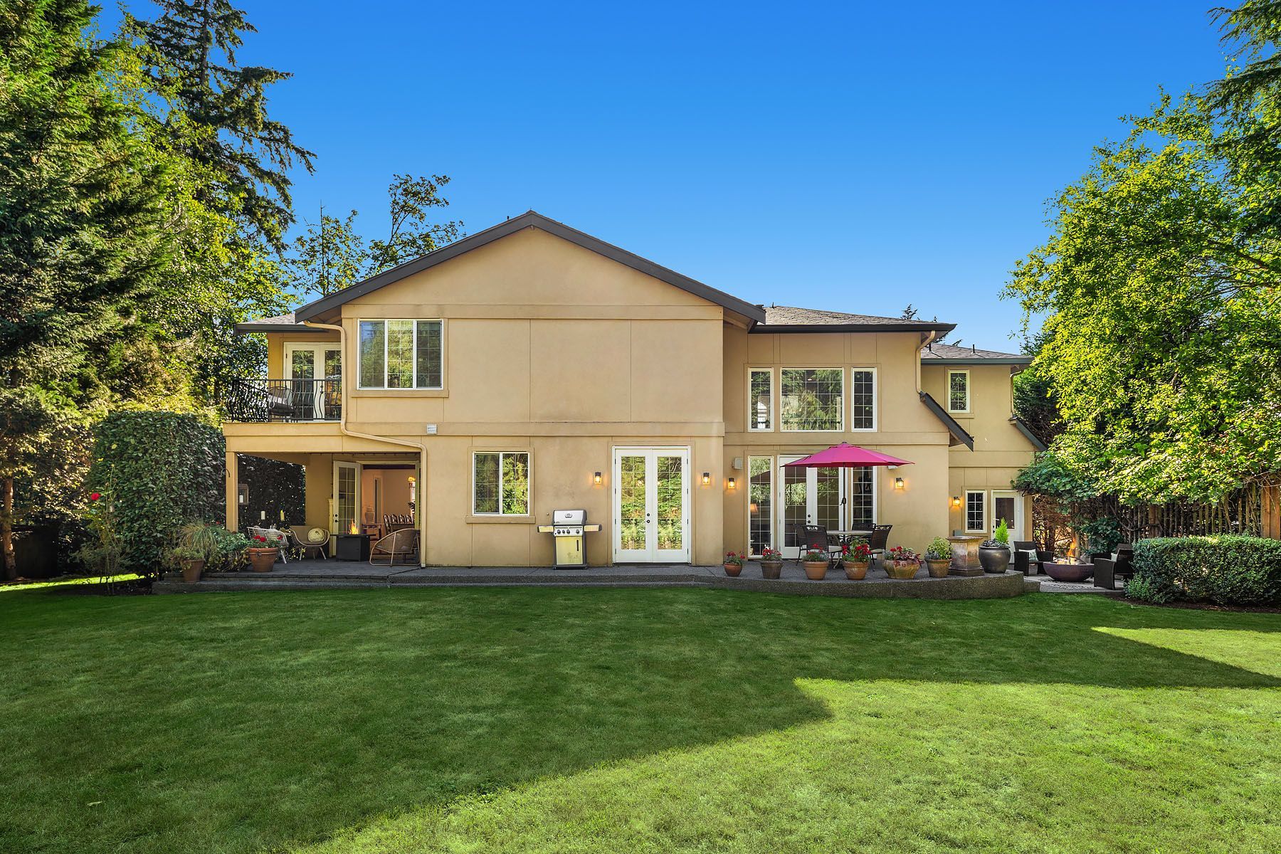  12022 NE 97th Street, Kirkland, WA 98033 - 物件實景