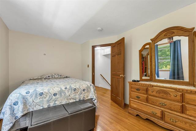 Deerfield, New Hampshire, 03037, United States, 4 Bedrooms Bedrooms, ,1 BathroomBathrooms,Residential,For Sale,1902997