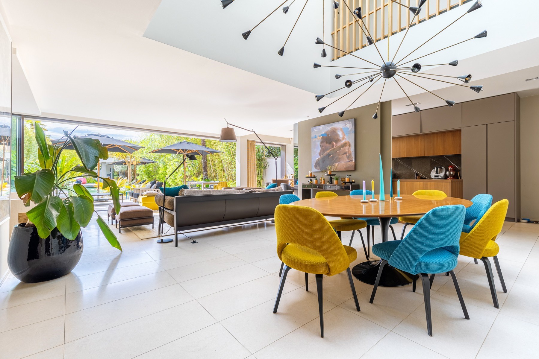  SOMPTUOUS CONTEMPORARY HOUSE - 5 BEDROOMS - CINEMA - DOUBLE GARAGE - SWIMMING P… - 物件實景
