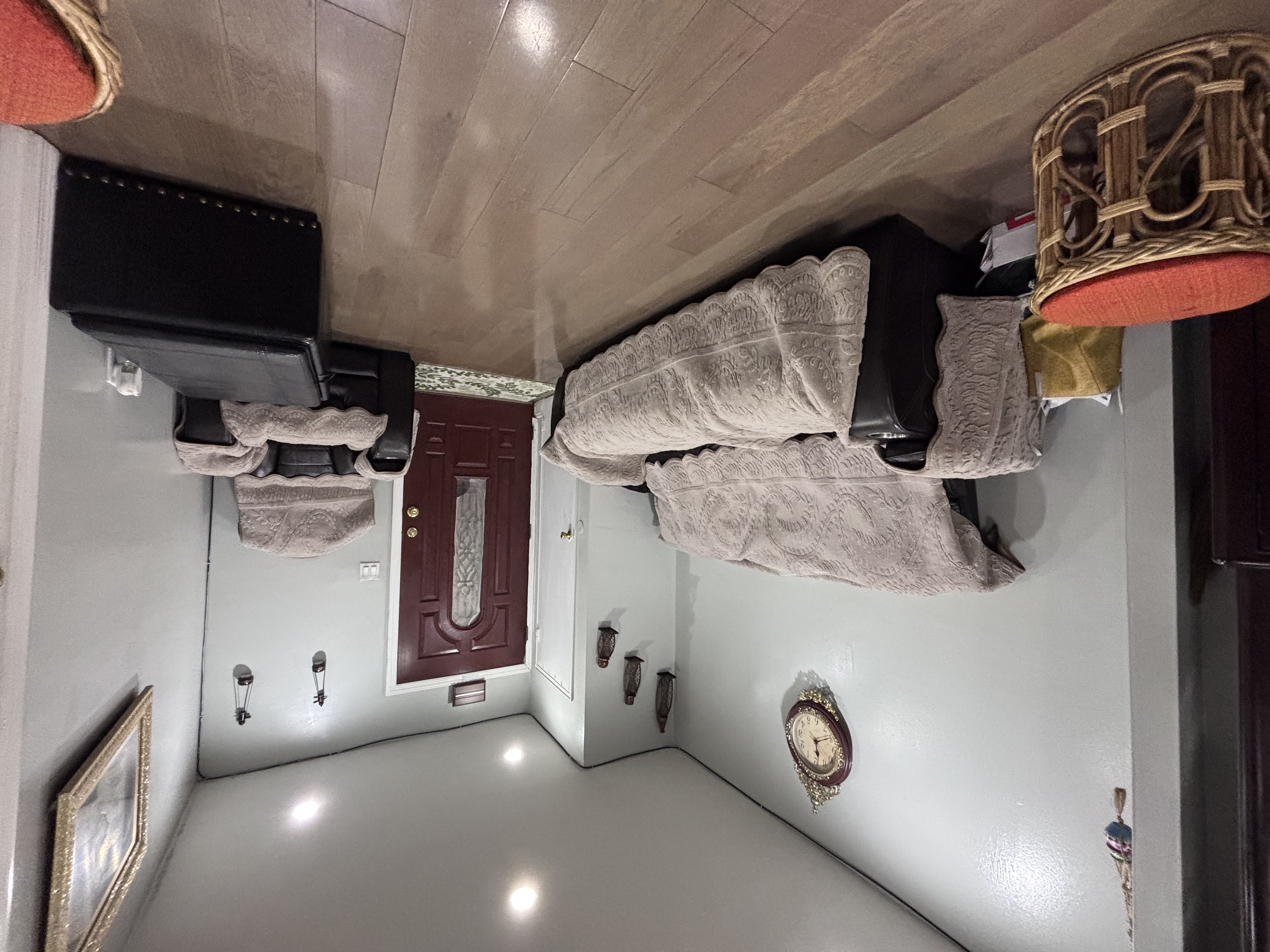 Jamaica, New York, 11433, United States, 3 Bedrooms Bedrooms, ,2 BathroomsBathrooms,Residential,For Sale,2005128