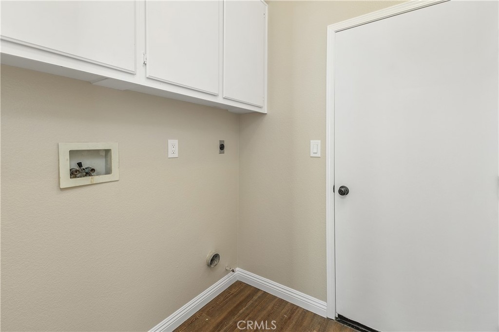 Murrieta, California, 92562, United States, 3 Bedrooms Bedrooms, ,2 BathroomsBathrooms,Residential,For Sale,1896045