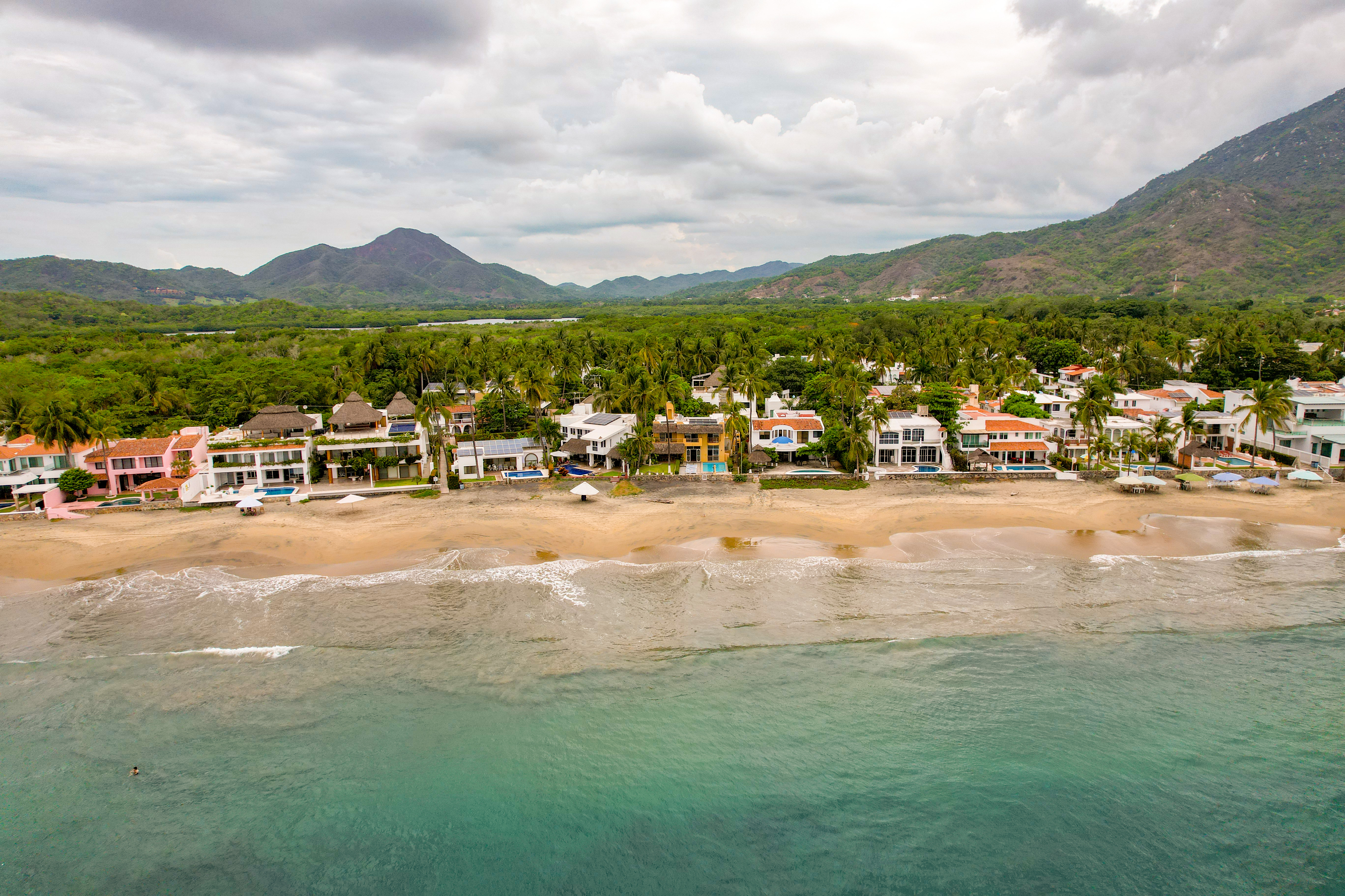  Residencia Frente al Mar en Venta Villas Las Fuentes, Club Santiago, Manzanillo - 物件實景