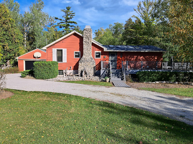 Duluth Ave, Sturgeon Bay, WI 54235