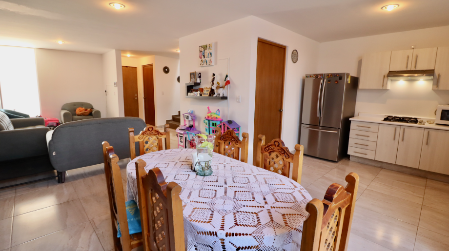 Morelia, Michoacán de Ocampo, 58200, Mexico, 3 Bedrooms Bedrooms, ,2 BathroomsBathrooms,Residential,For Sale,2000859