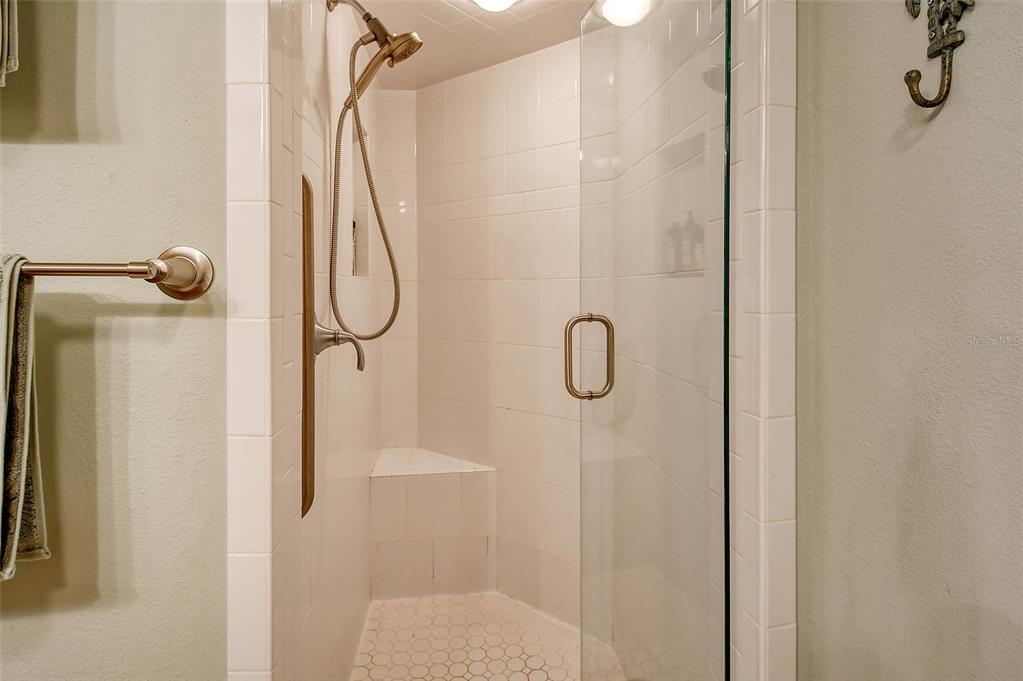 Sarasota, Florida, 34242, United States, 1 Bedroom Bedrooms, ,2 BathroomsBathrooms,Residential,For Sale,1992067