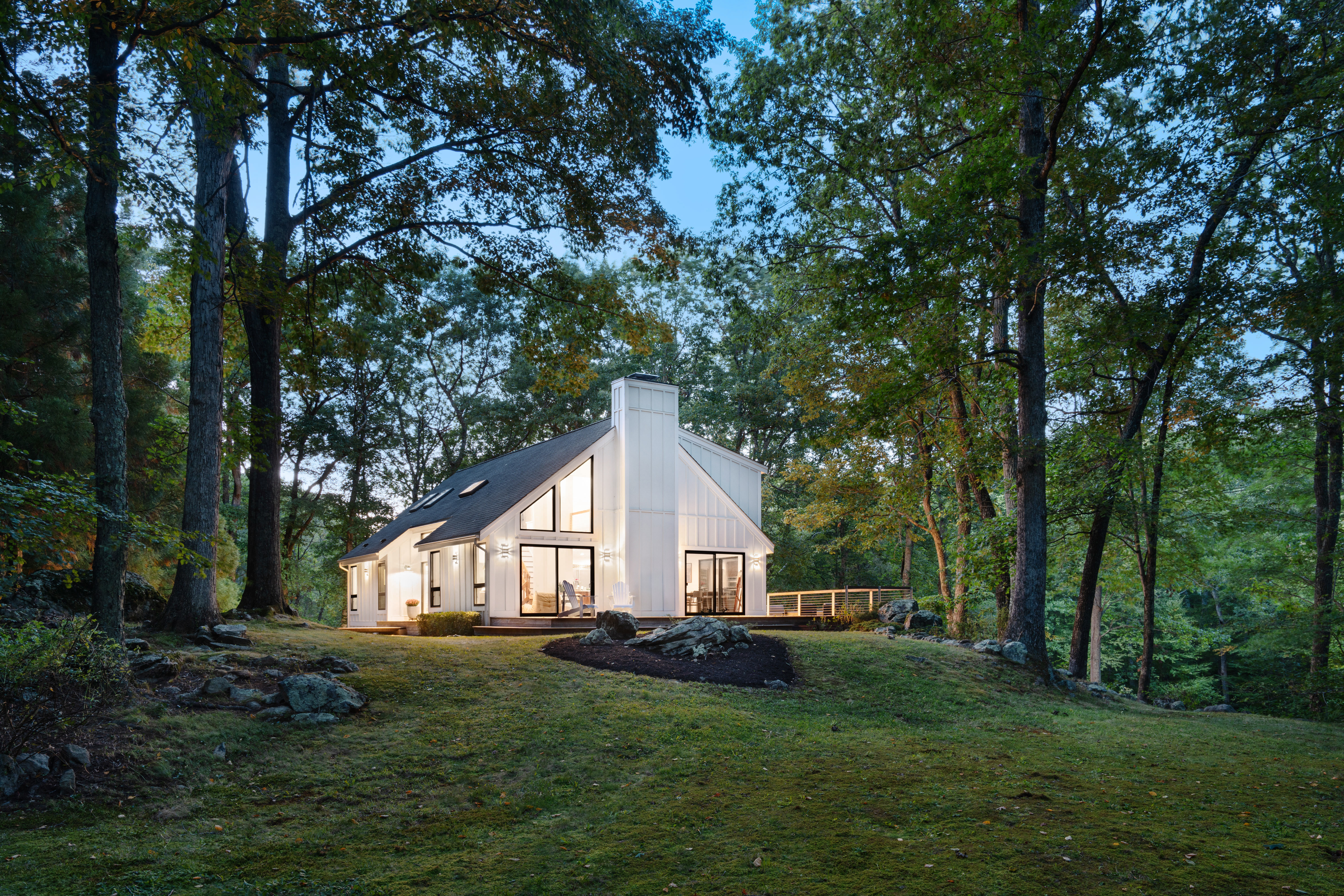  Sunlit Architectural Modern Home - 物件實景