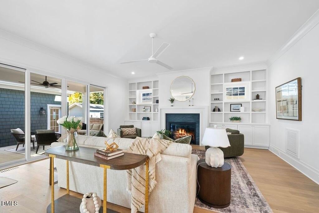 Raleigh, North Carolina, 27607, United States, 4 Bedrooms Bedrooms, ,3 BathroomsBathrooms,Residential,For Sale,1989727