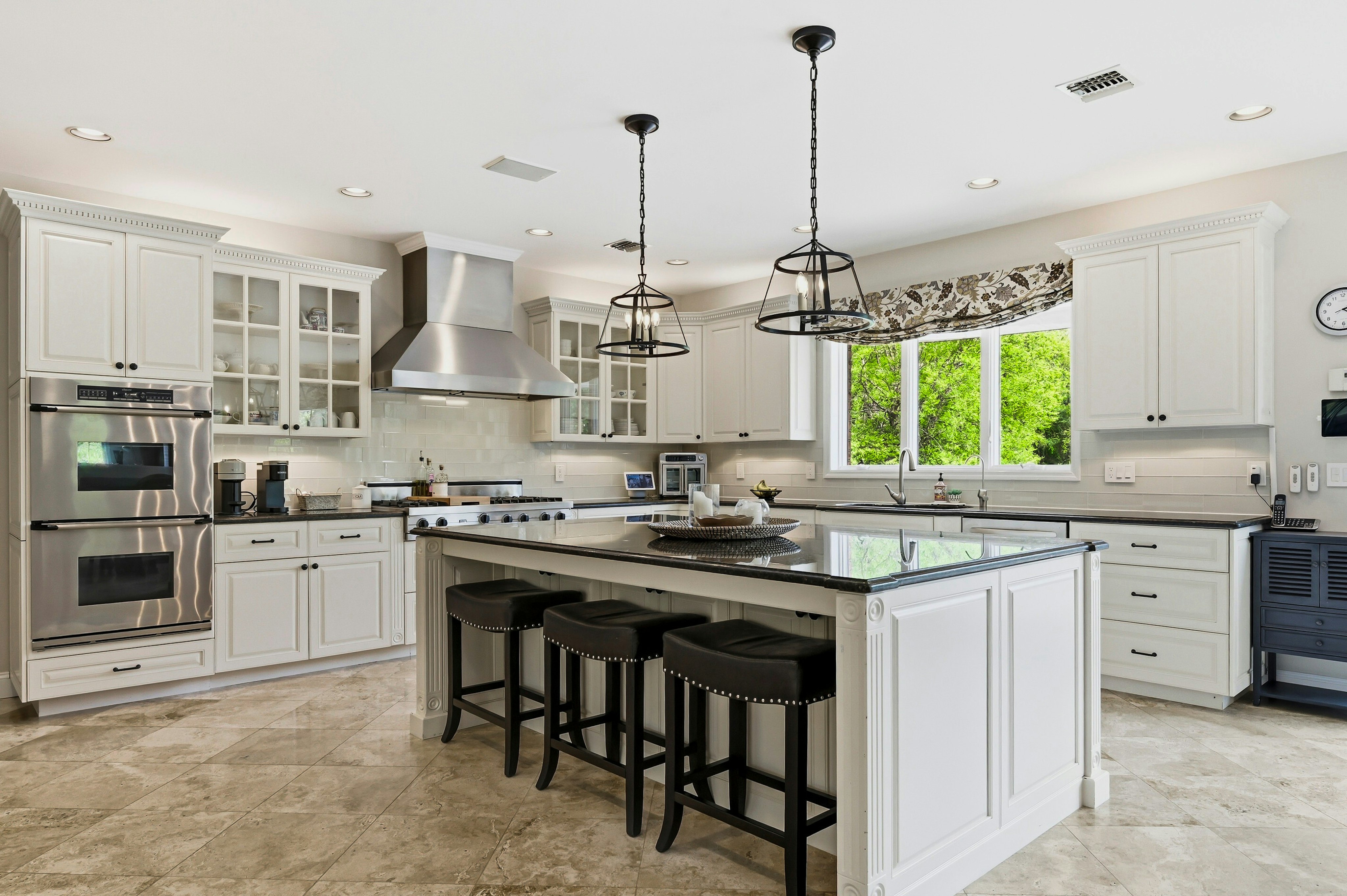  5 Westwood Court, Glen Head, NY, 11545 - 物件實景