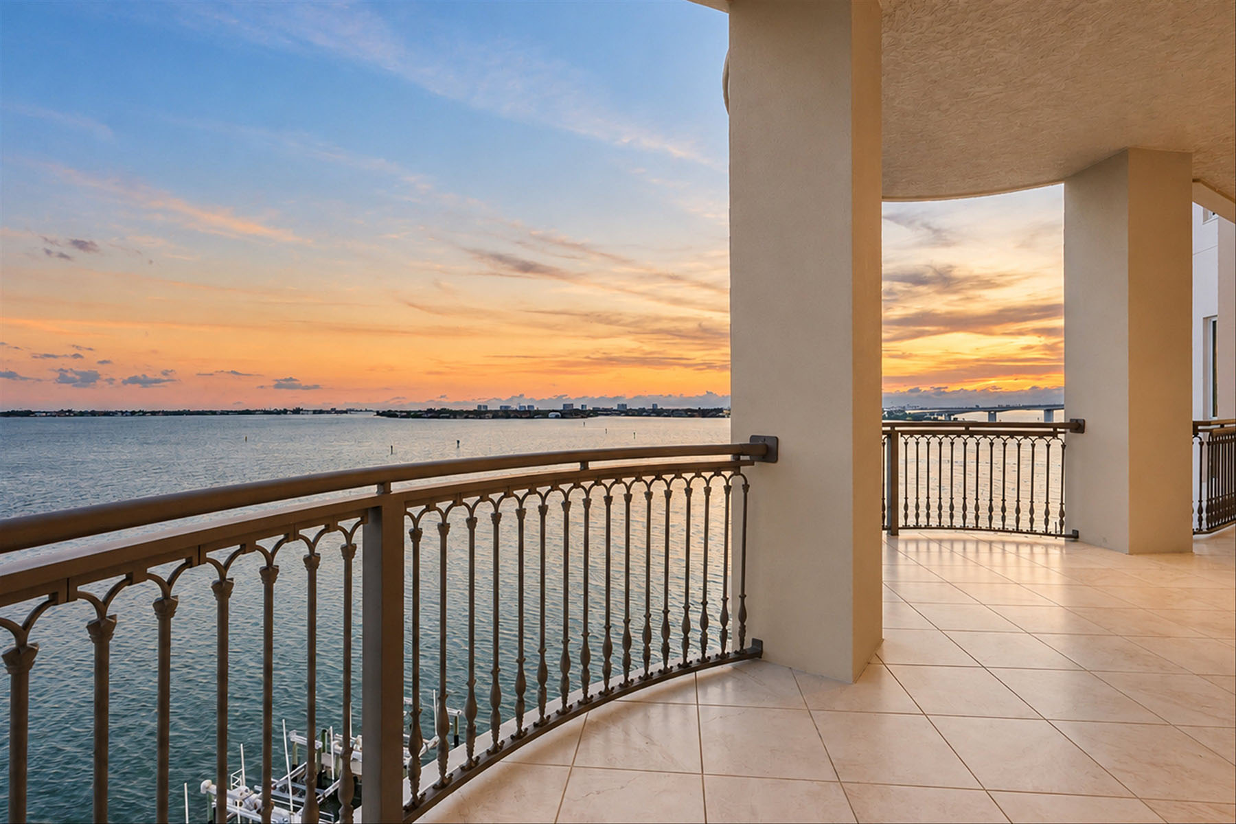  THE GRANDE RIVIERA - 物件實景