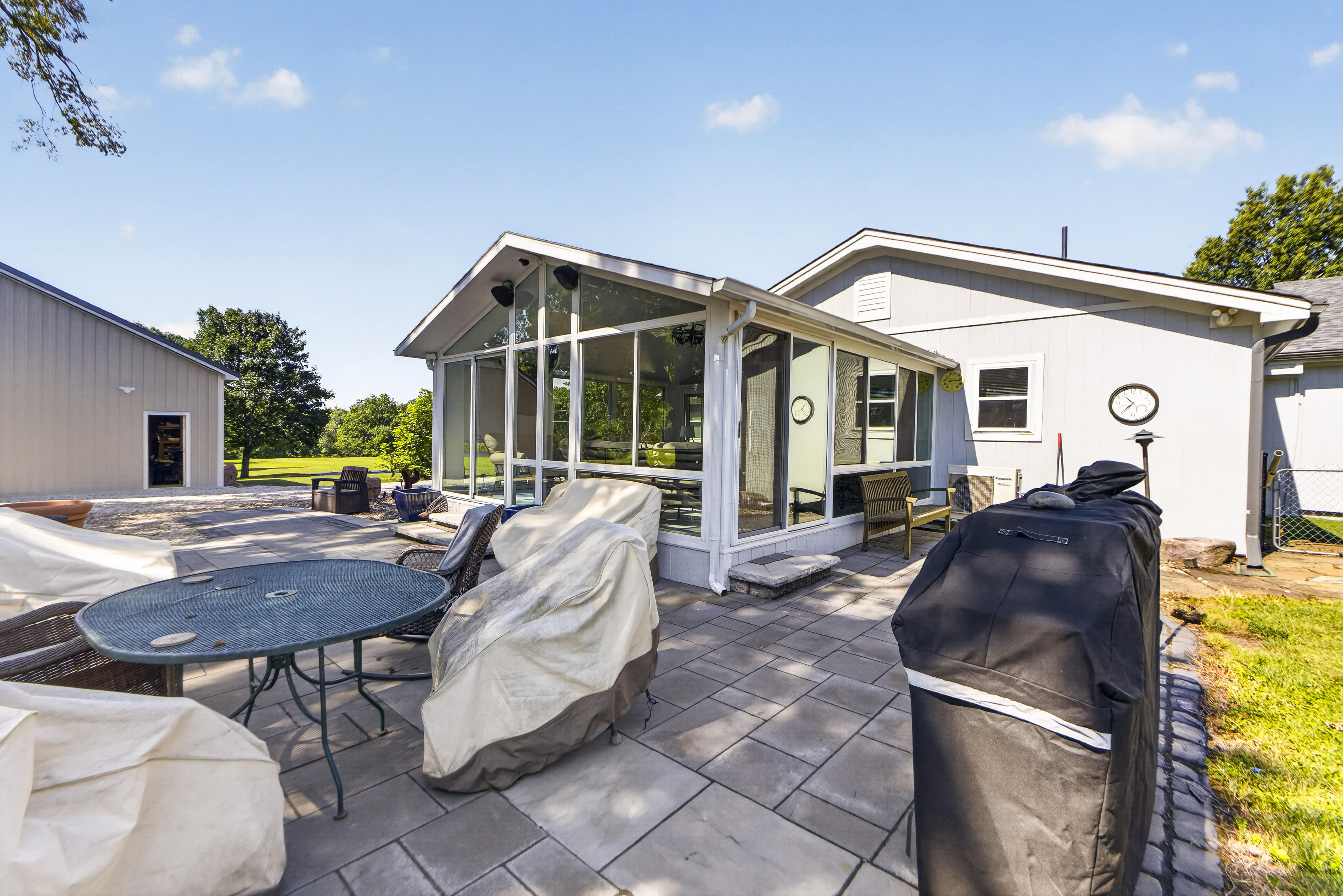  26025 Metcalf Road, Louisburg, KS 66053 - 物件實景