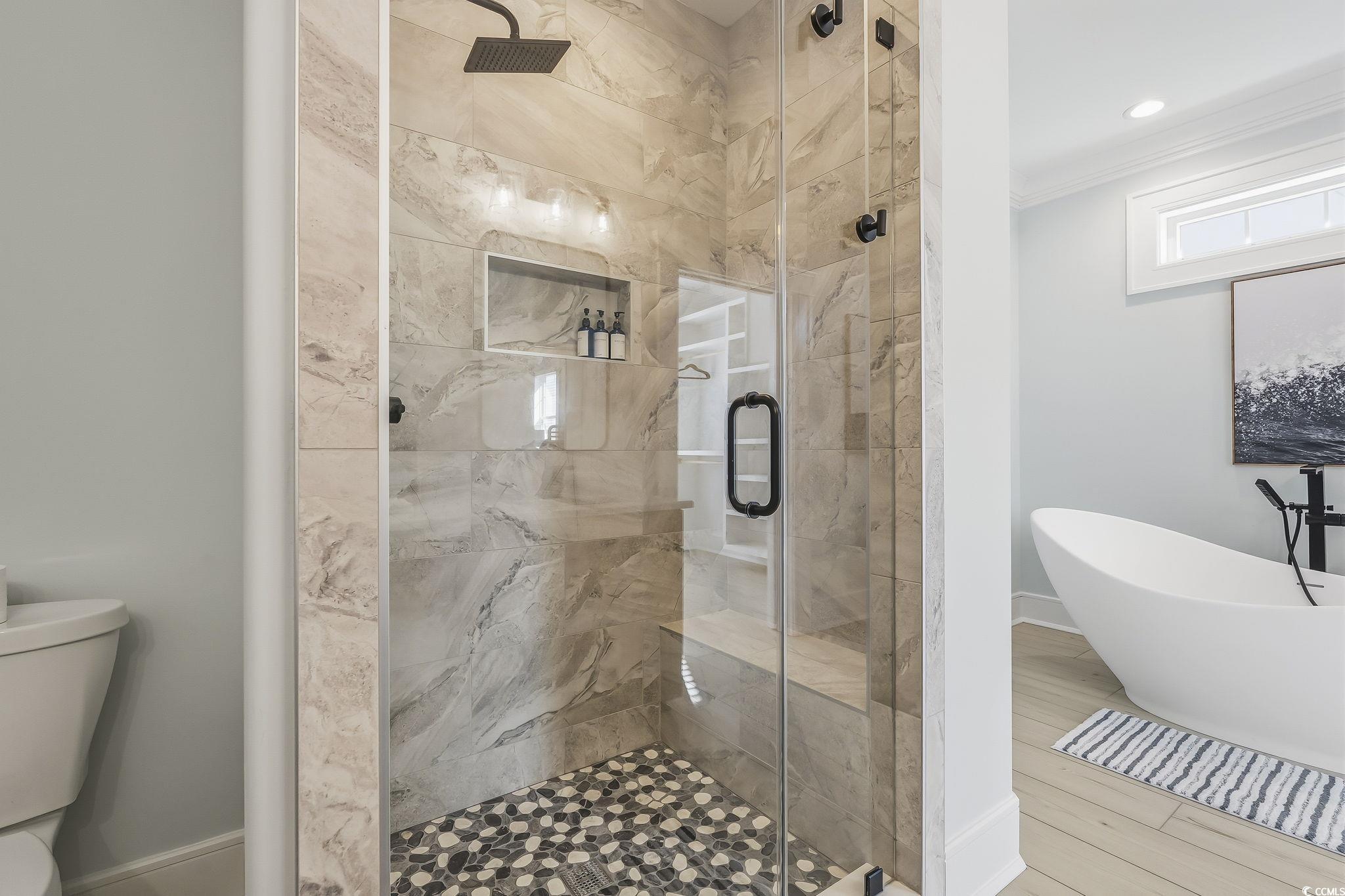 Little River, South Carolina, 29566, United States, 6 Bedrooms Bedrooms, ,6 BathroomsBathrooms,Residential,For Sale,1988946