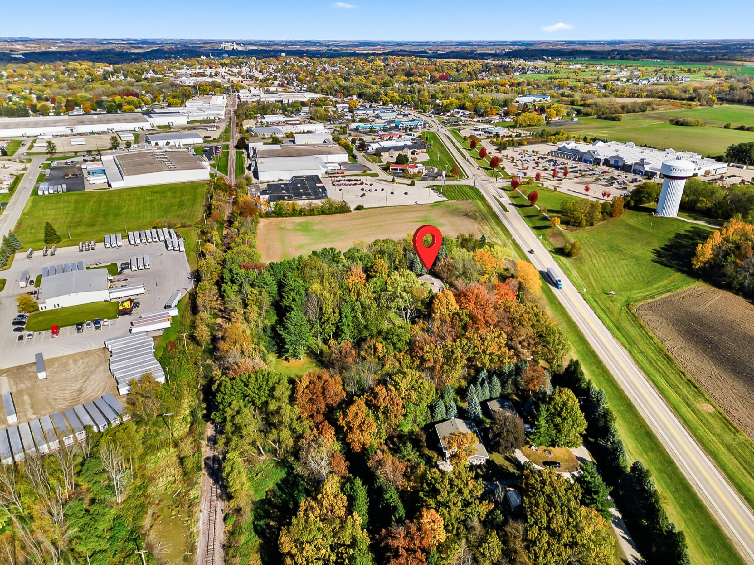 Jefferson, Wisconsin, 53549, United States, 4 Bedrooms Bedrooms, ,2 BathroomsBathrooms,Residential,For Sale,1973075