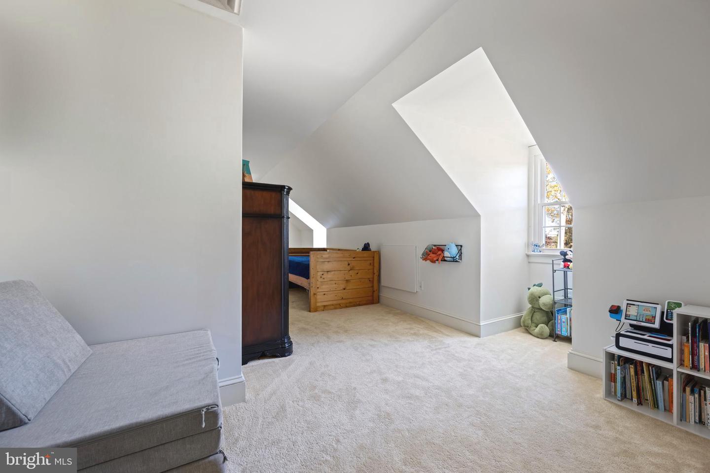 Salisbury, Maryland, 21804, United States, 4 Bedrooms Bedrooms, ,3 BathroomsBathrooms,Residential,For Sale,1996971