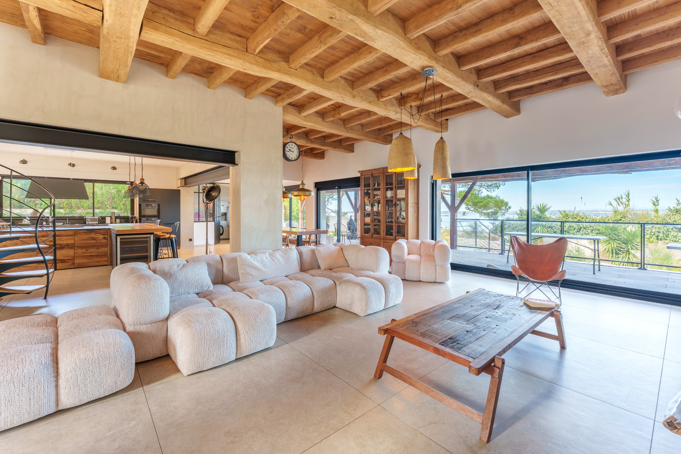  Stunning views of the Thau Lagoon_ Contemporary home with private access to the… - 物件實景