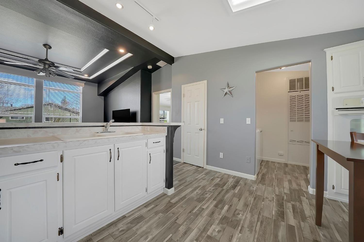 Valley Springs, California, 95252, United States, 5 Bedrooms Bedrooms, ,4 BathroomsBathrooms,Residential,For Sale,1724750