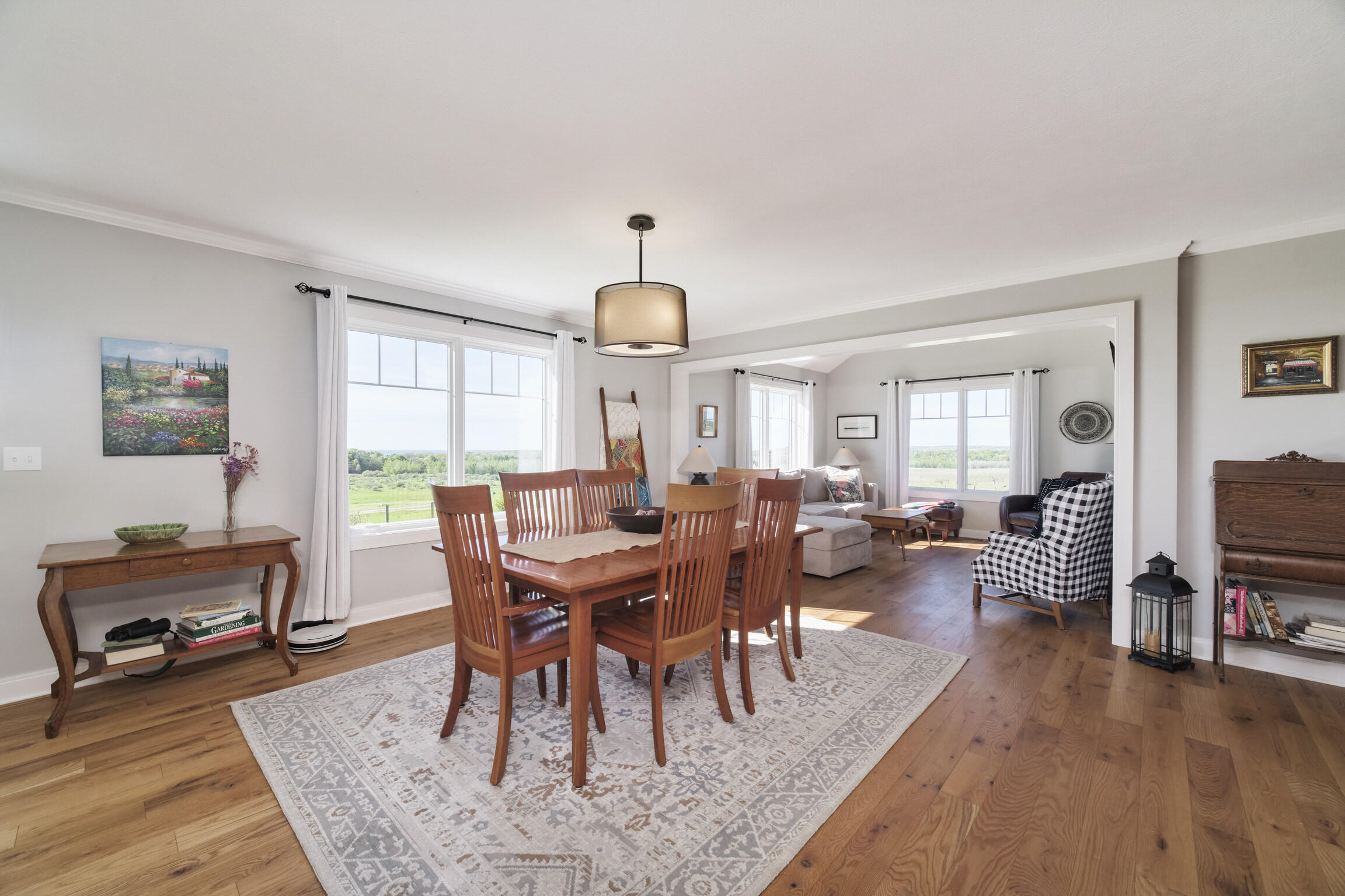 Manistee, Michigan, 49660, United States, 3 Bedrooms Bedrooms, ,2 BathroomsBathrooms,Residential,For Sale,2049083