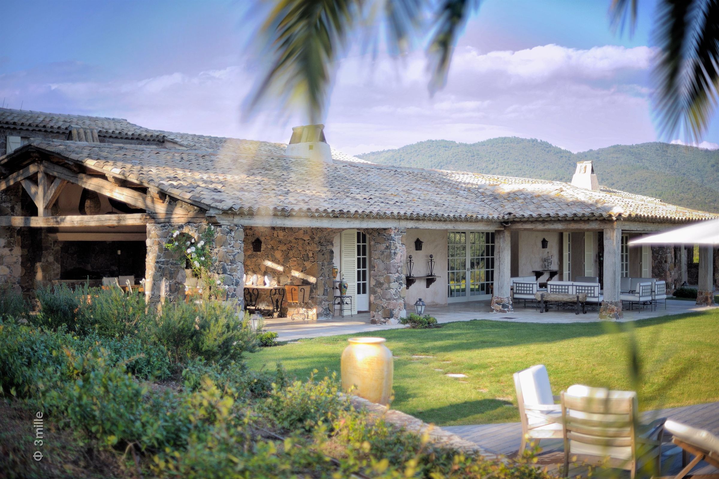  Exceptional Provençal estate for sale in the French Riviera with sea views, 30 … - 物件實景