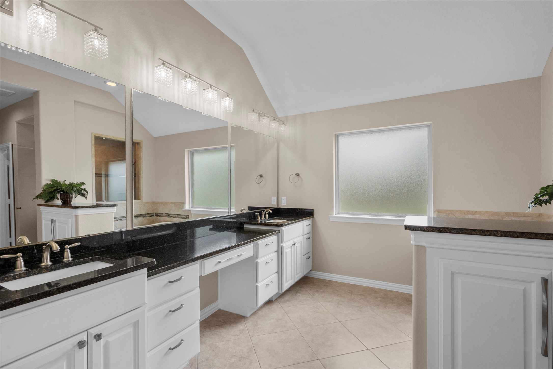 Manvel, Texas, 77578, United States, 4 Bedrooms Bedrooms, ,4 BathroomsBathrooms,Residential,For Sale,1903247