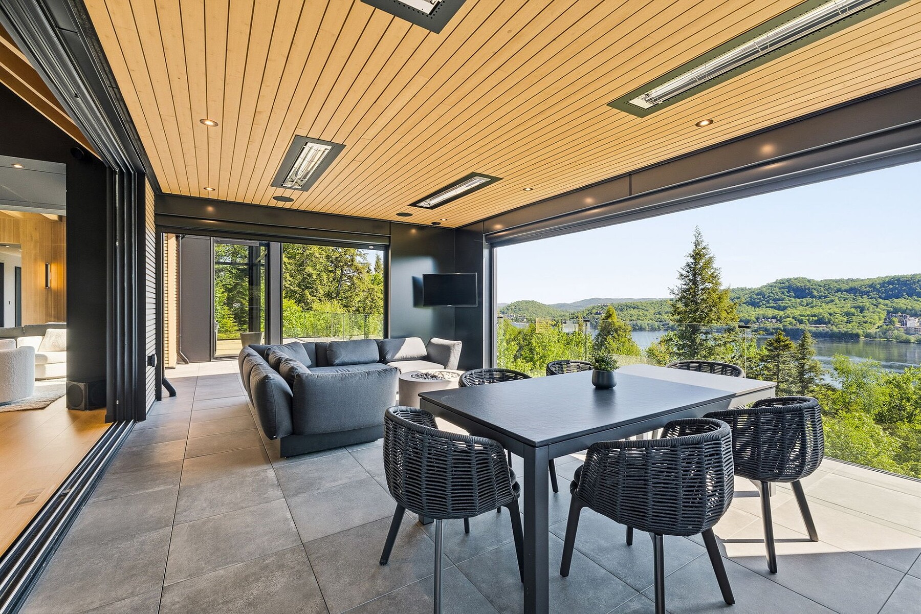  Tremblant ski resort luxury - 物件實景