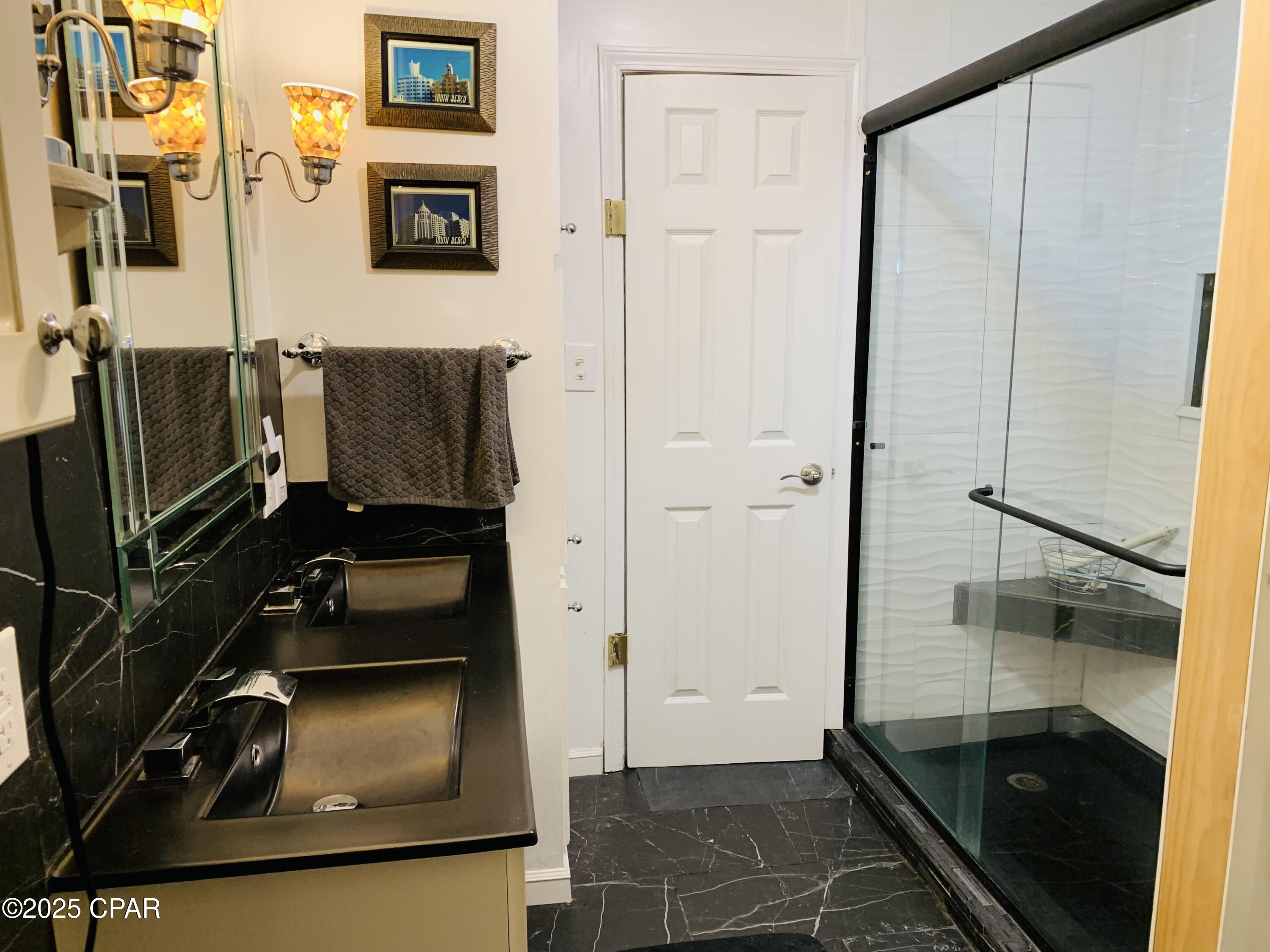 Panama City, Florida, 32404, United States, 3 Bedrooms Bedrooms, ,2 BathroomsBathrooms,Residential,For Sale,1883539