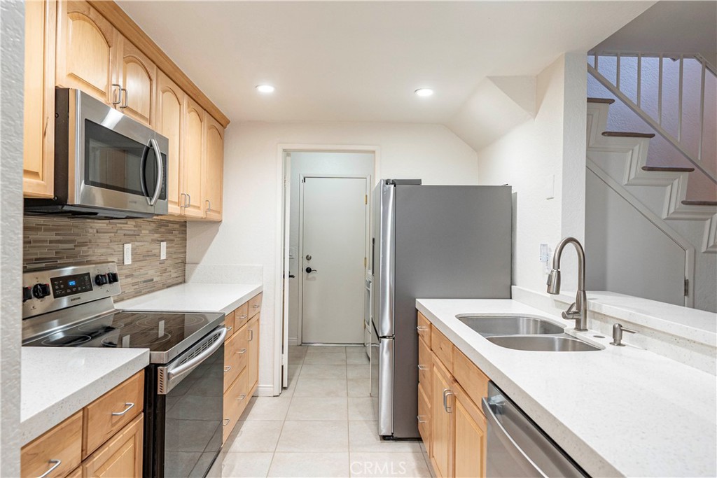 Rancho Cucamonga, California, 91701, United States, 2 Bedrooms Bedrooms, ,2 BathroomsBathrooms,Residential,For Sale,1995388