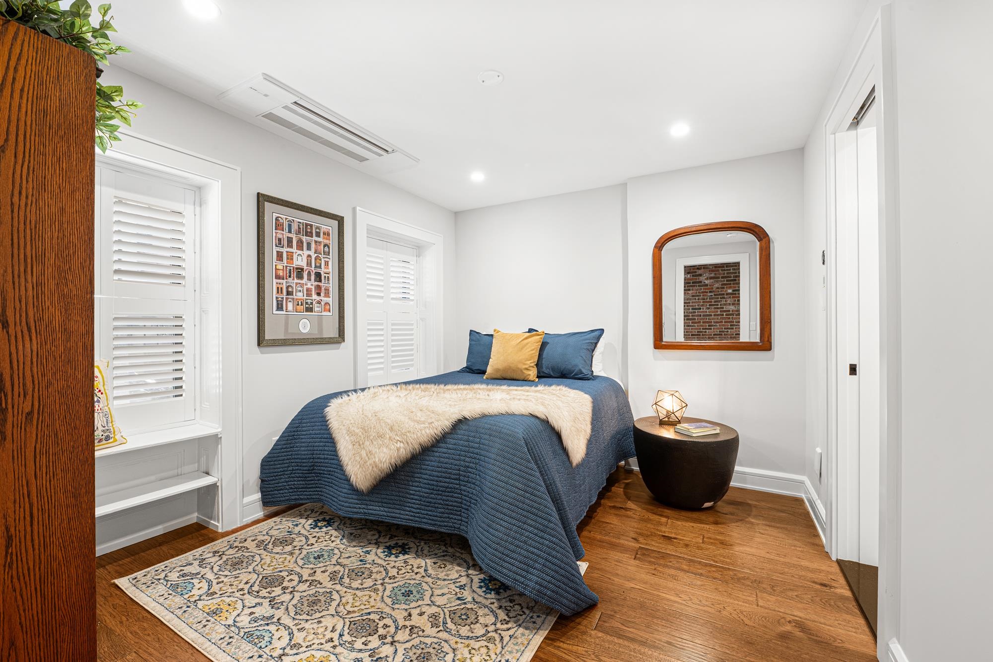 Hoboken, New Jersey, 07030, United States, 5 Bedrooms Bedrooms, ,3 BathroomsBathrooms,Residential,For Sale,2003289