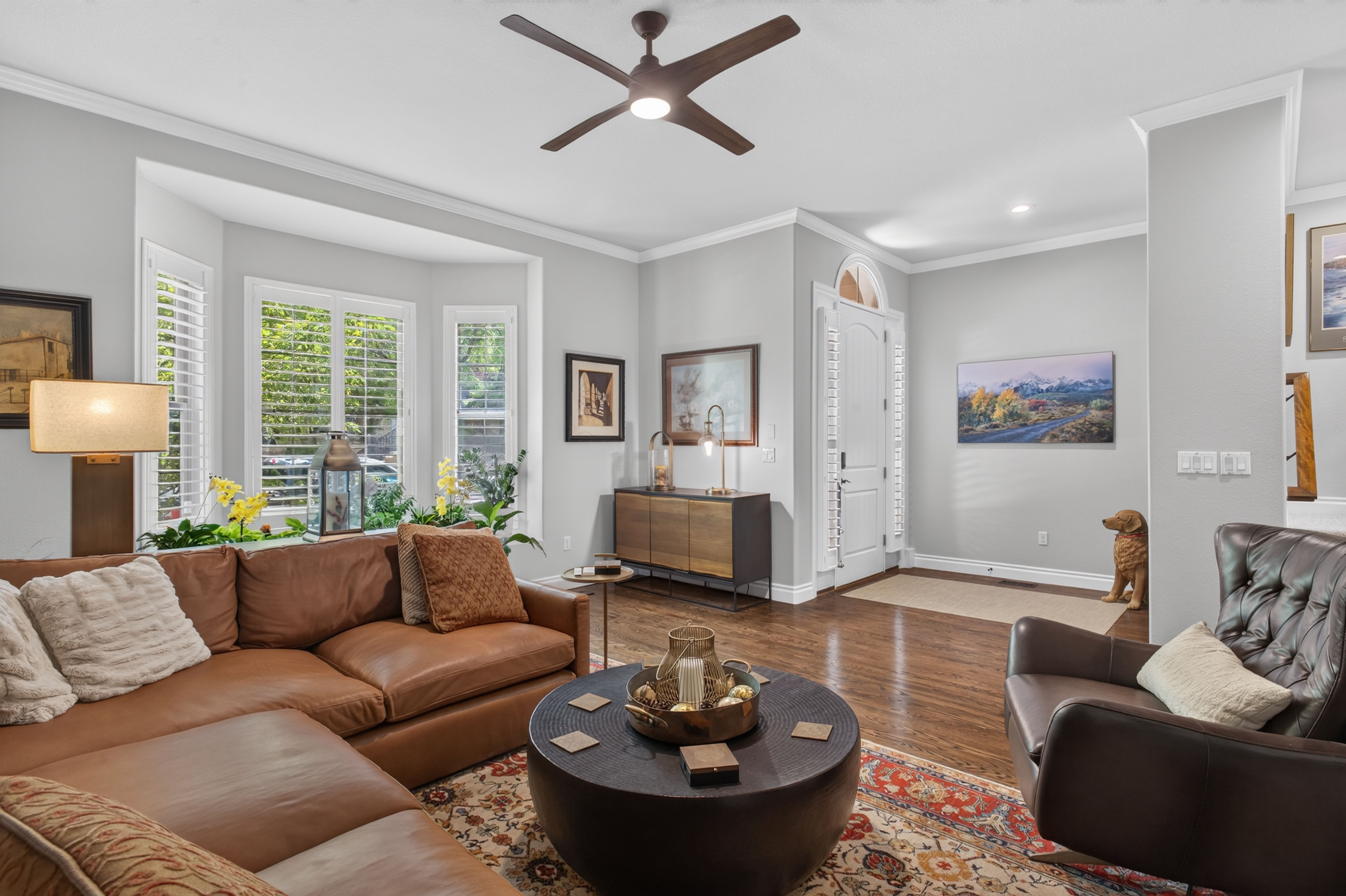  Turn-Key Lone Tree Luxury: Renovated Home with Chef