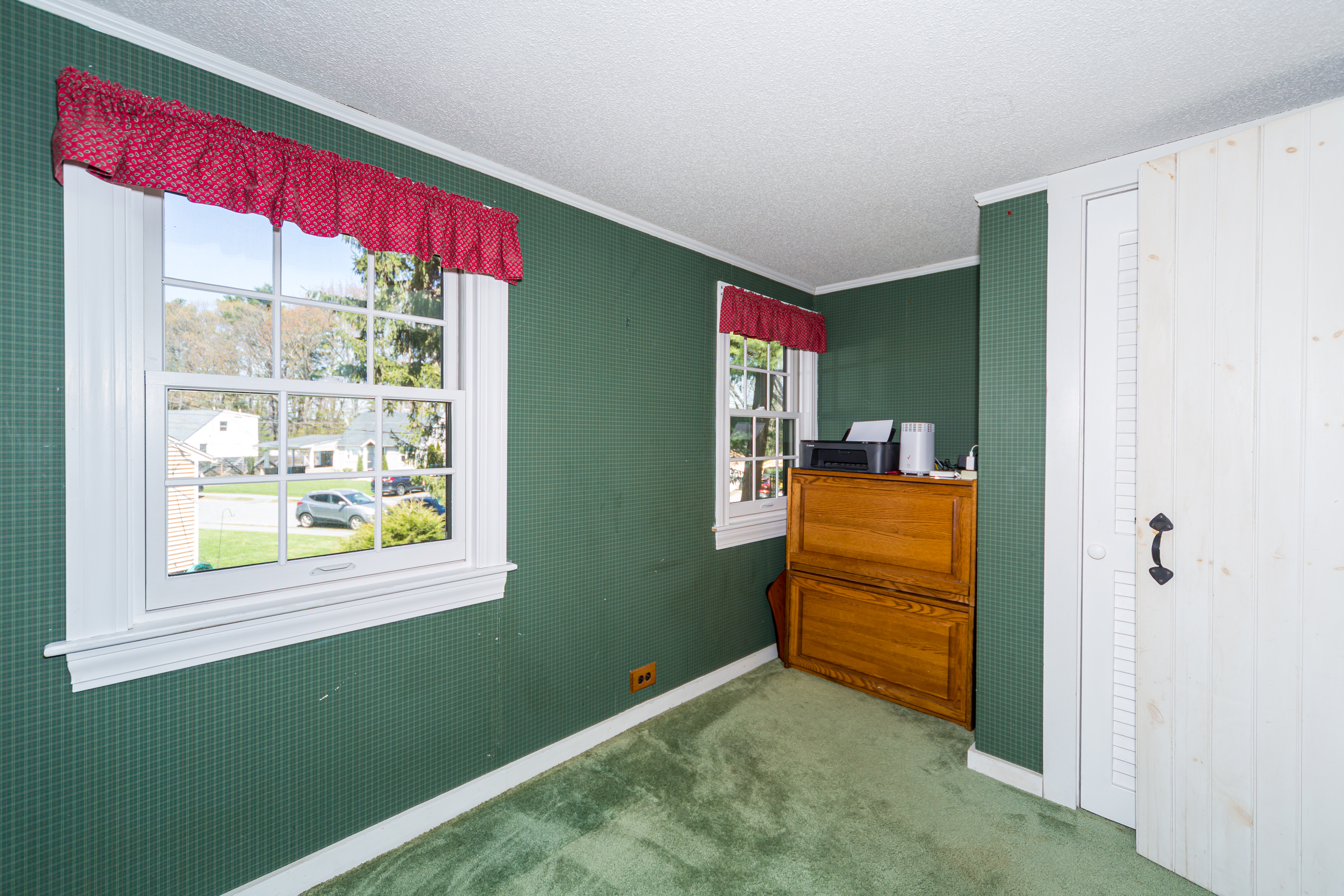  4 Gibbs Street, Natick, MA, 01760 - 物件實景