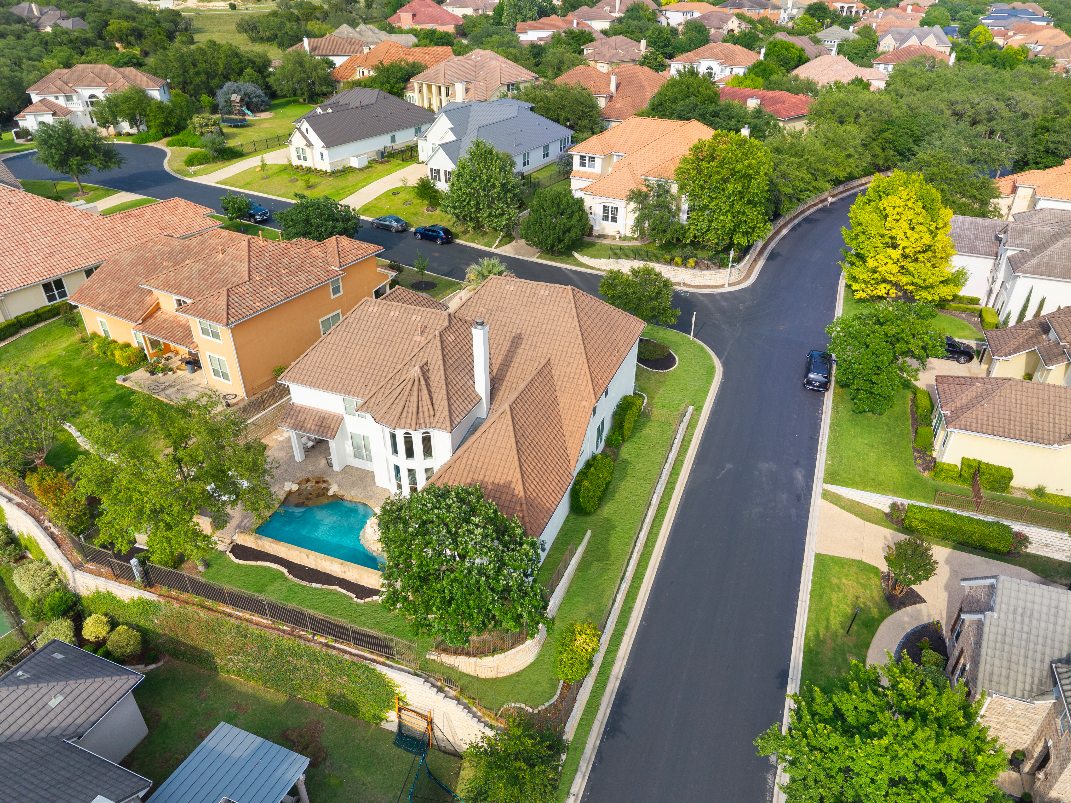  Elegant Mediterranean Retreat in The Dominion - 物件實景