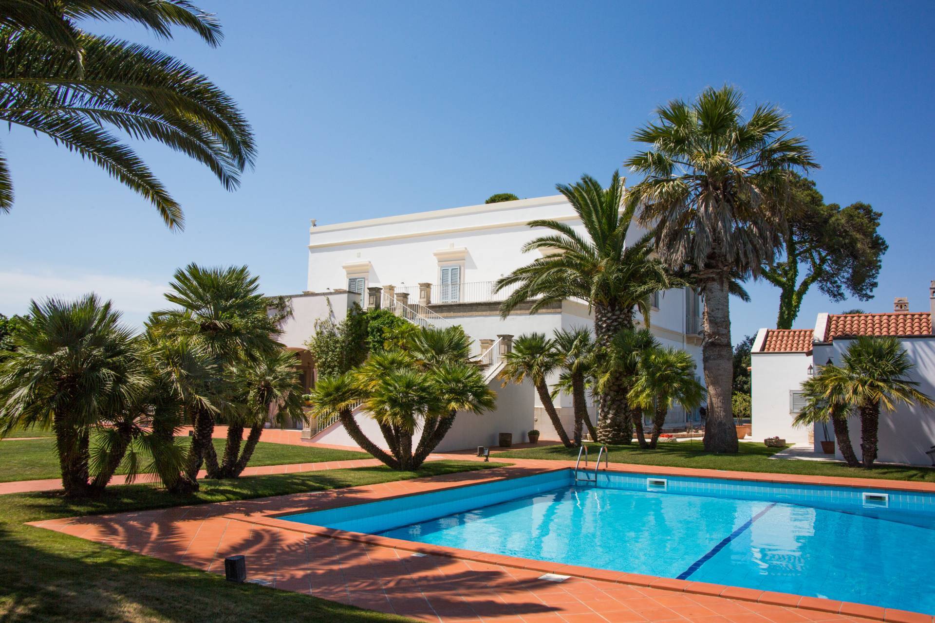 Gioia del Colle, Bari, 70023, IT, 6 Bedrooms Bedrooms, ,9 BathroomsBathrooms,Residential,For Sale,1991978