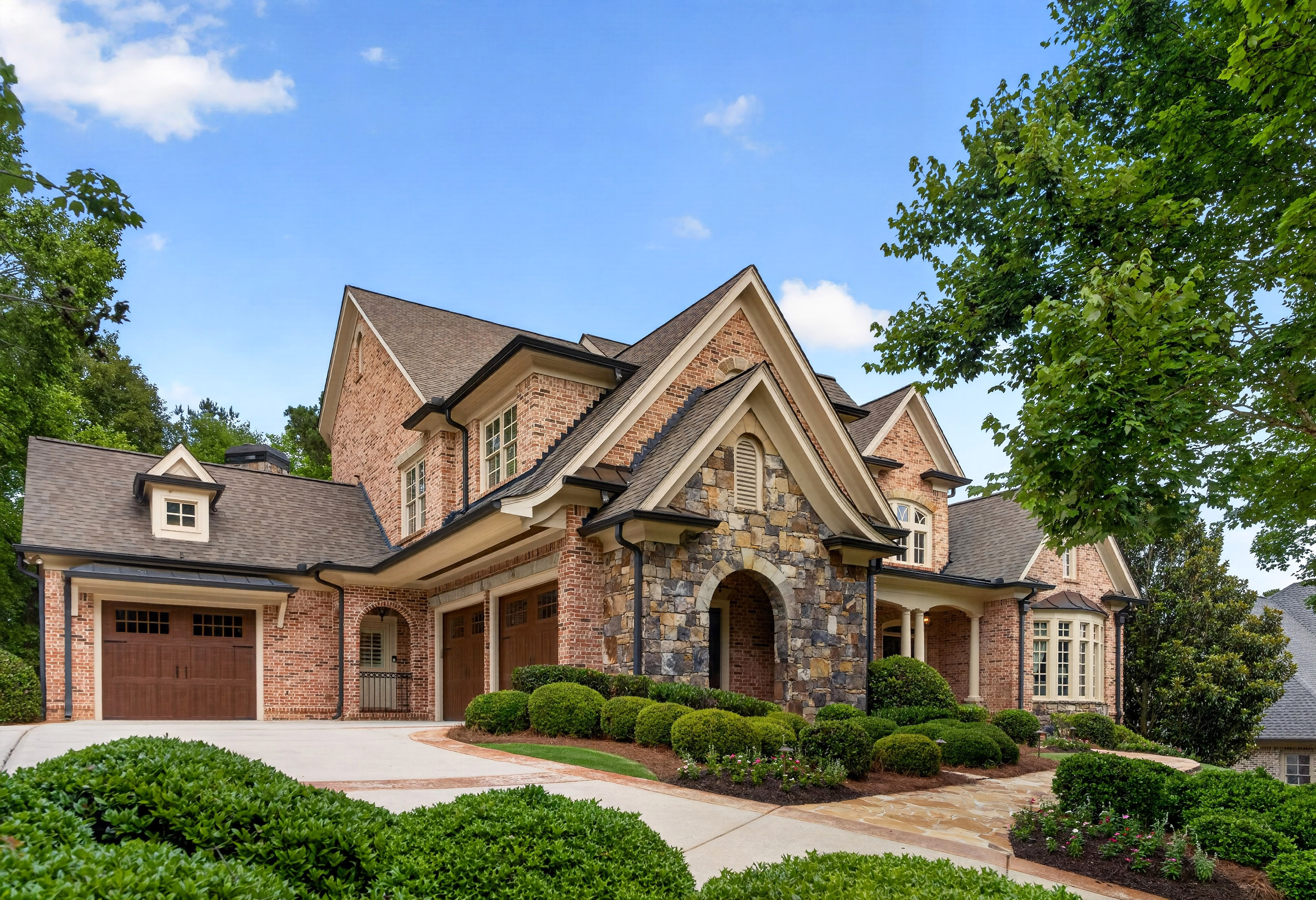 Luxury Estate Living Meets Modern Sophistication - 物件實景