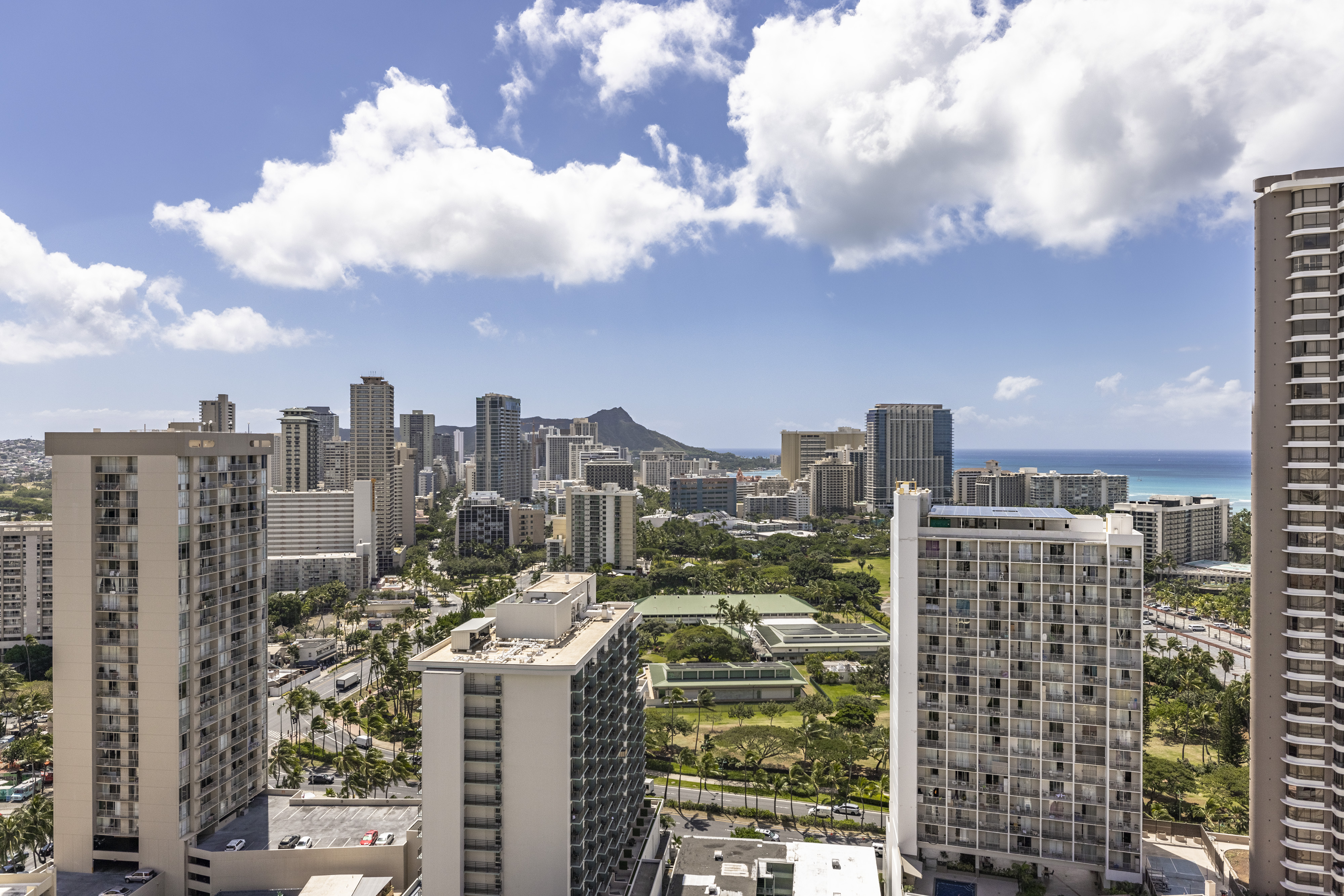 Honolulu, Hawaii, 96815, United States, 2 Bedrooms Bedrooms, ,2 BathroomsBathrooms,Residential,For Sale,1980604