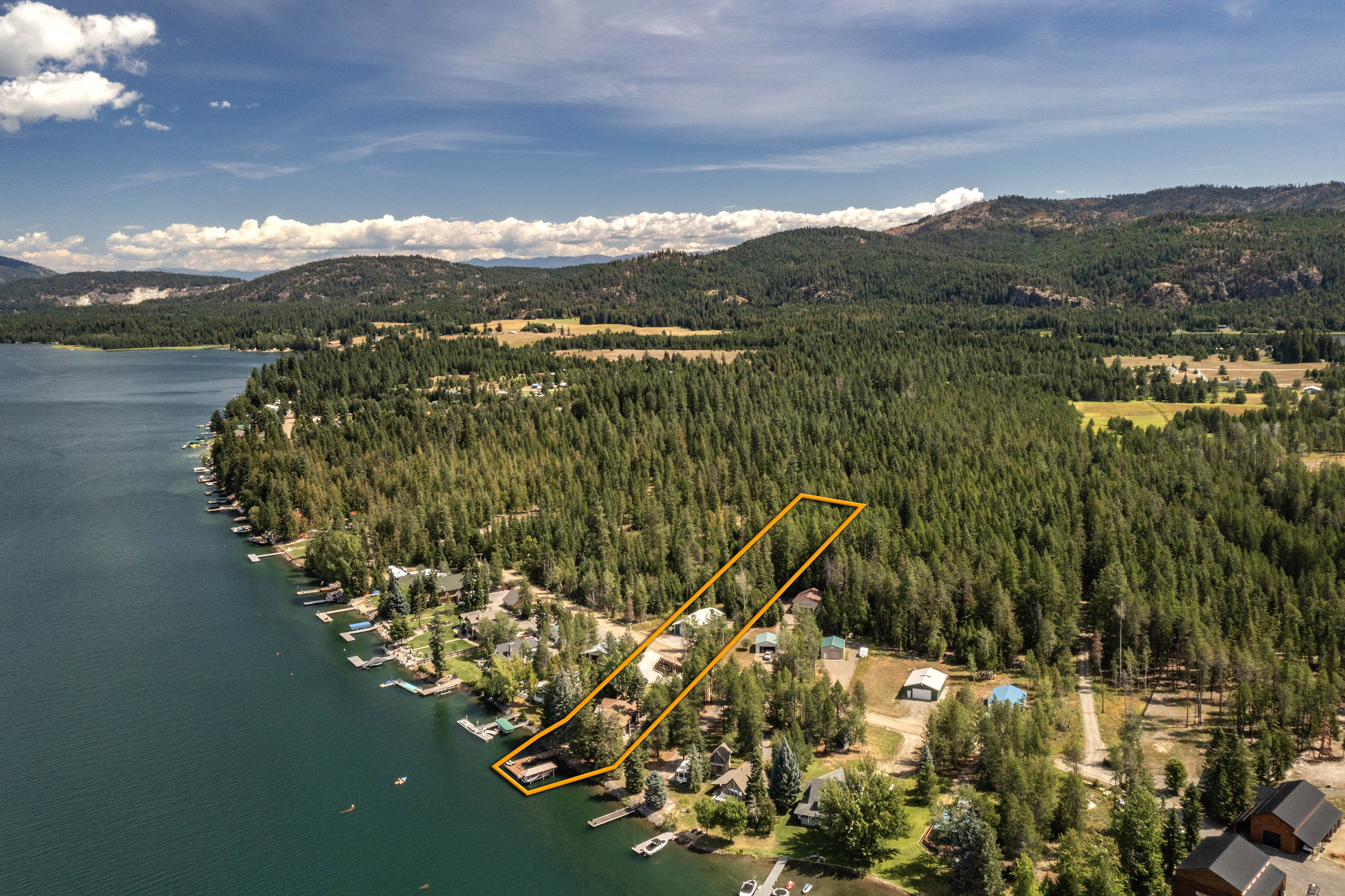Sagle, Idaho, 83860, United States, 3 Bedrooms Bedrooms, ,3 BathroomsBathrooms,Residential,For Sale,1914269
