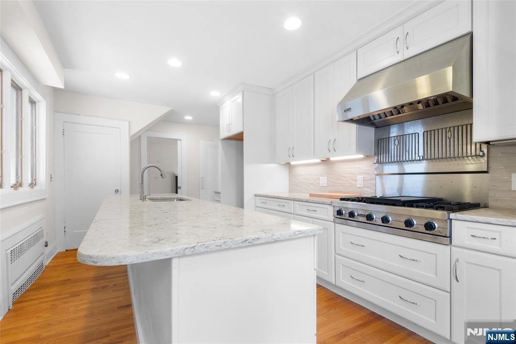 Rutherford, New Jersey, 07070, United States, 4 Bedrooms Bedrooms, ,2 BathroomsBathrooms,Residential,For Sale,1901236