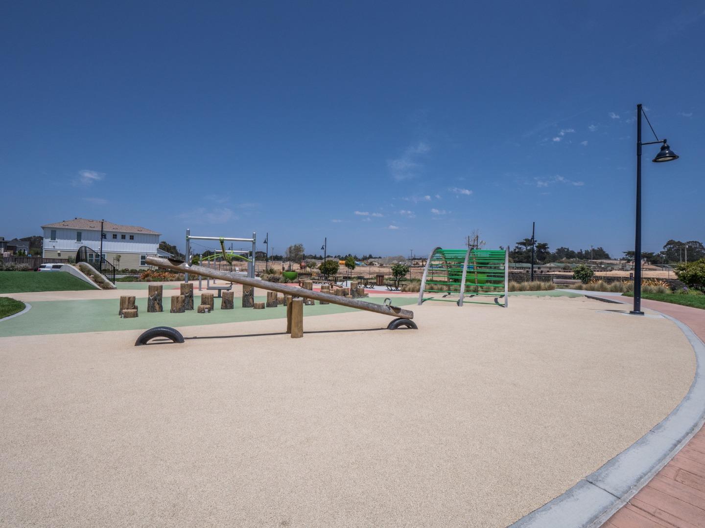 Marina/Former Fort Ord, California, 93933, United States, 3 Bedrooms Bedrooms, ,3 BathroomsBathrooms,Residential,For Sale,1982235