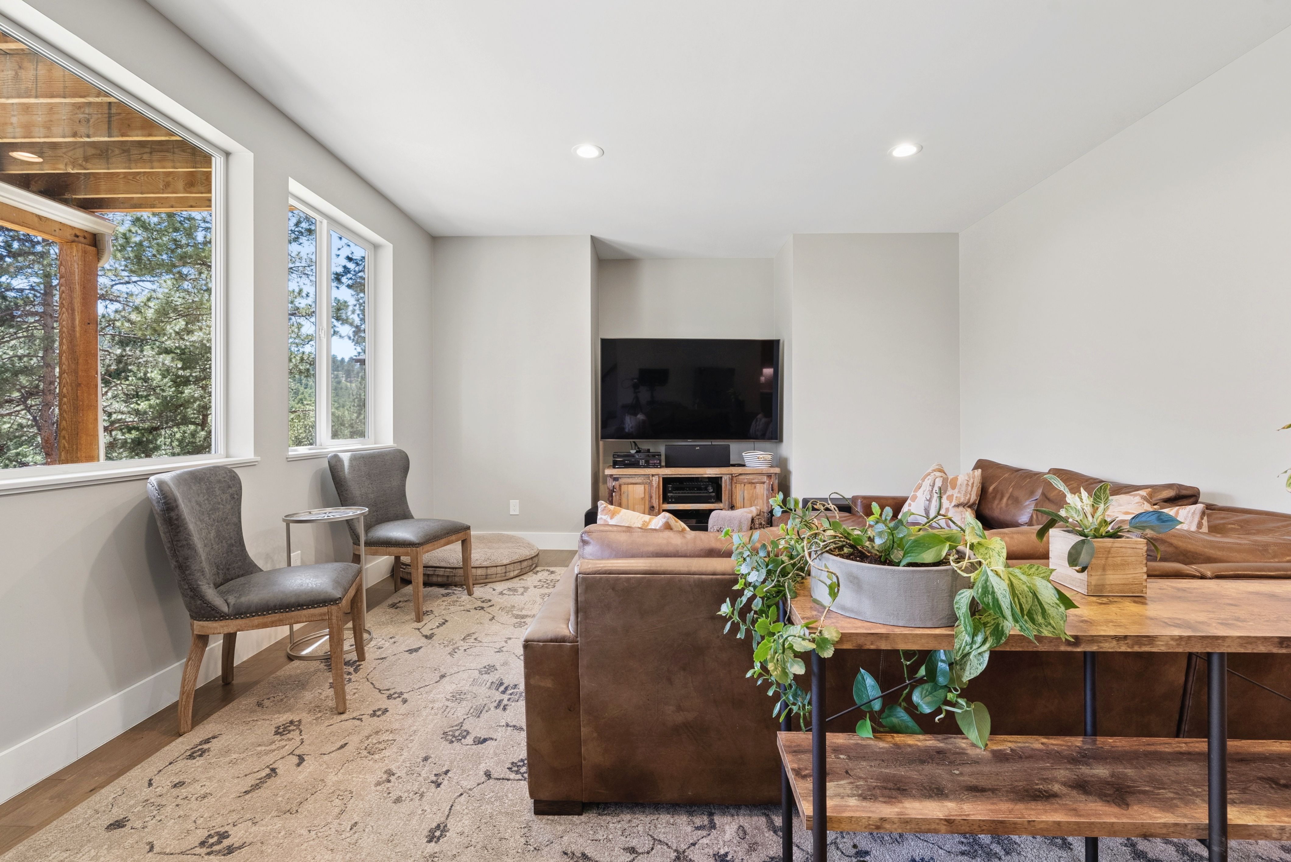  Raised Ranch Living with Spectacular Views - 物件實景