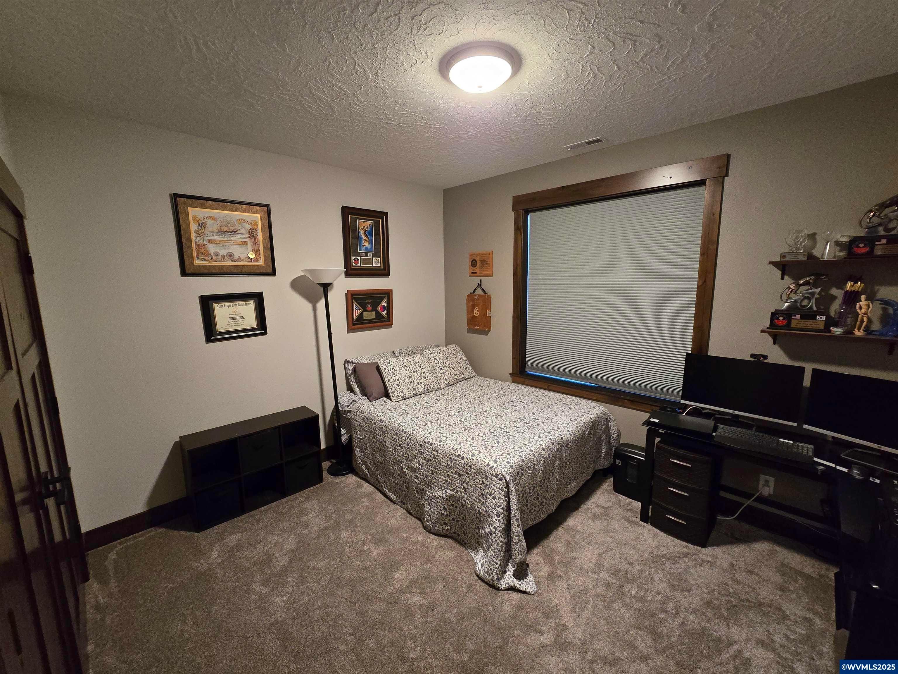 Mill City, Oregon, 97360, United States, 3 Bedrooms Bedrooms, ,2 BathroomsBathrooms,Residential,For Sale,1820943