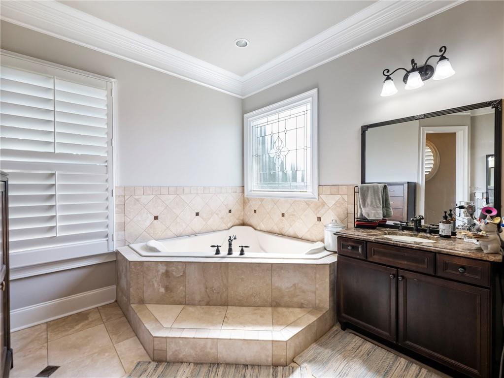 Braselton, Georgia, 30517, United States, 6 Bedrooms Bedrooms, ,7 BathroomsBathrooms,Residential,For Sale,1795599