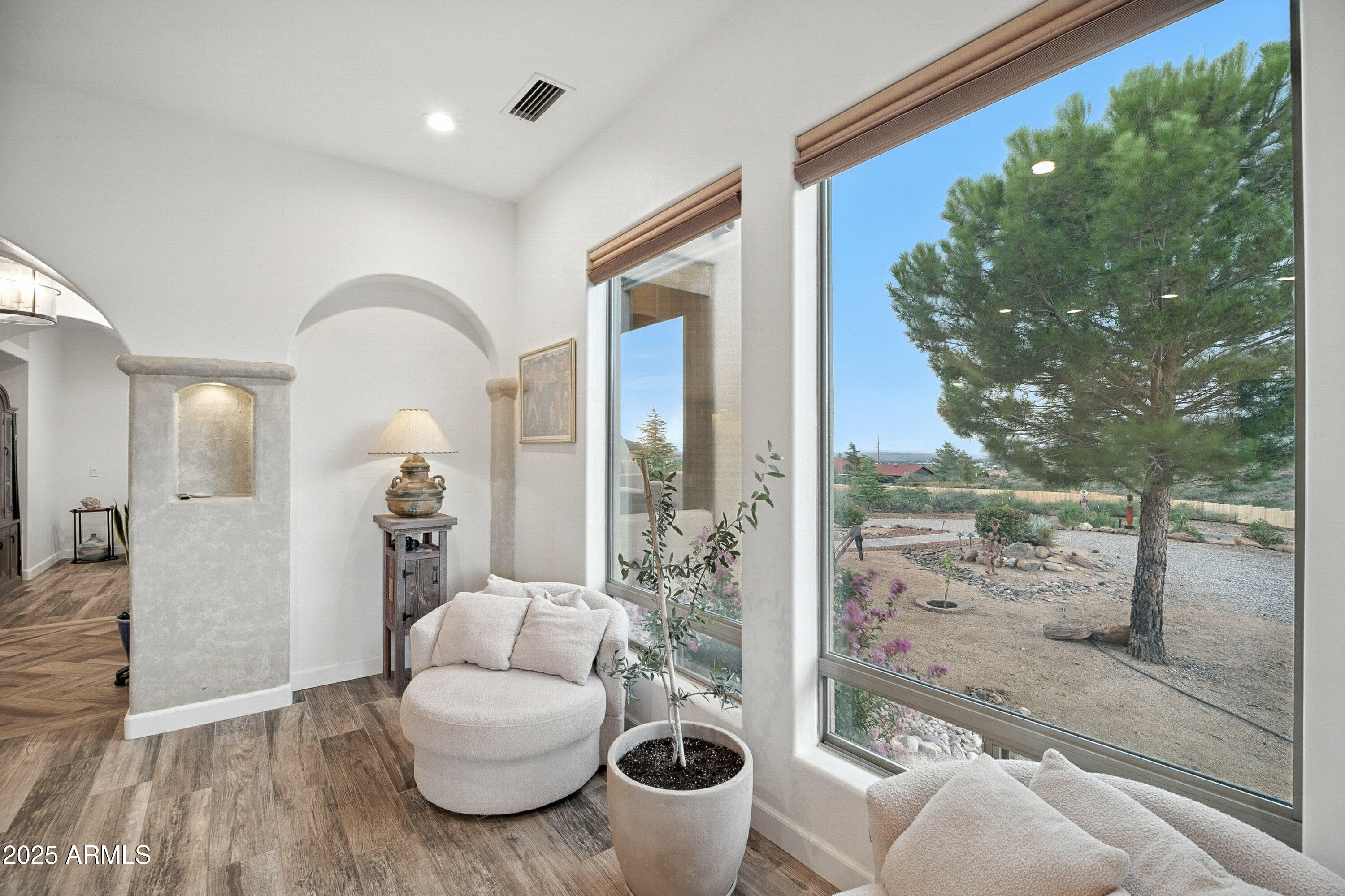 Clarkdale, Arizona, 86324, United States, 3 Bedrooms Bedrooms, ,Residential,For Sale,1927431