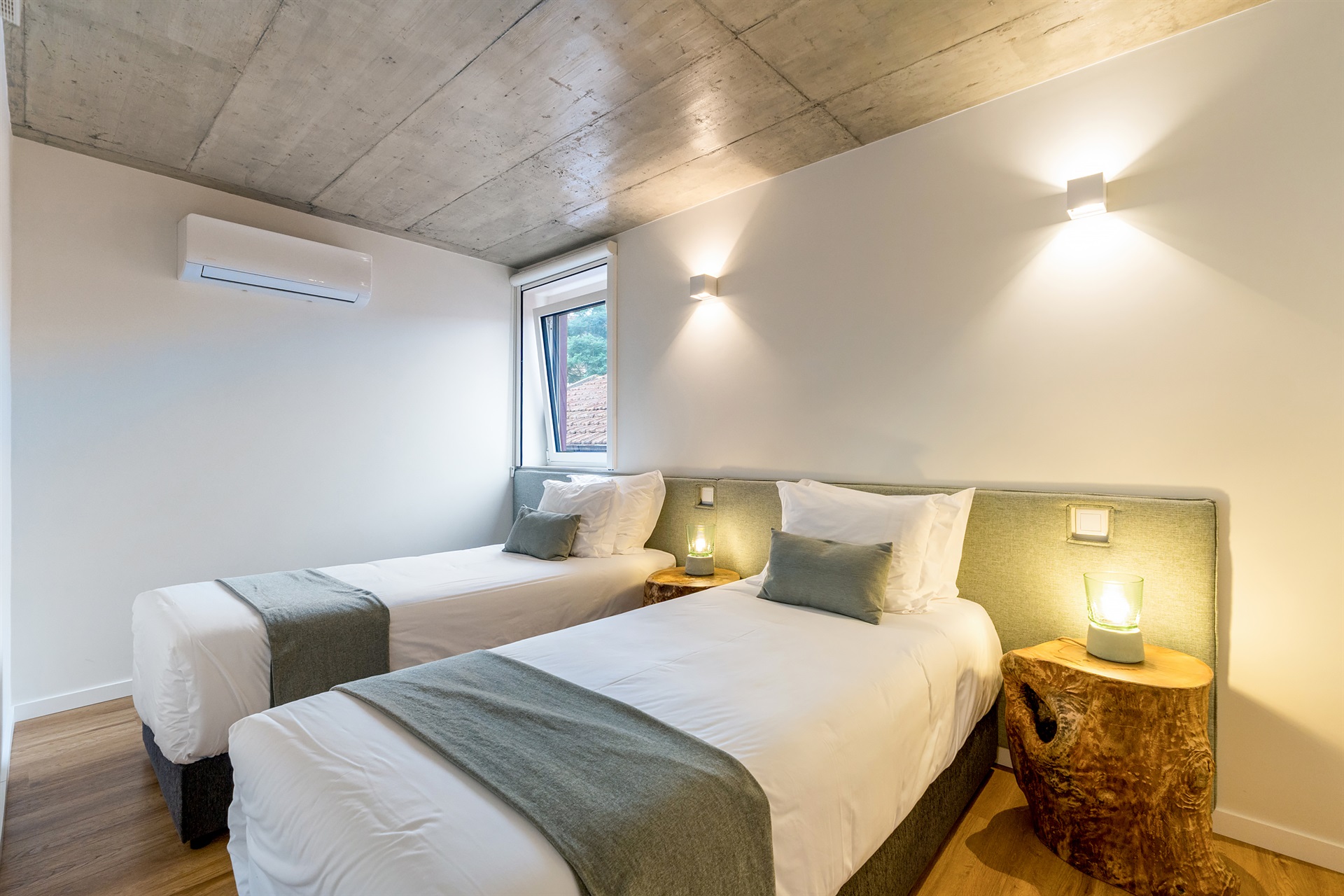  Duplex, 2 bedrooms, for Sale - 物件實景